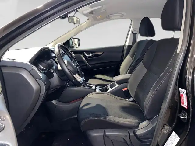 Nissan Qashqai view 6