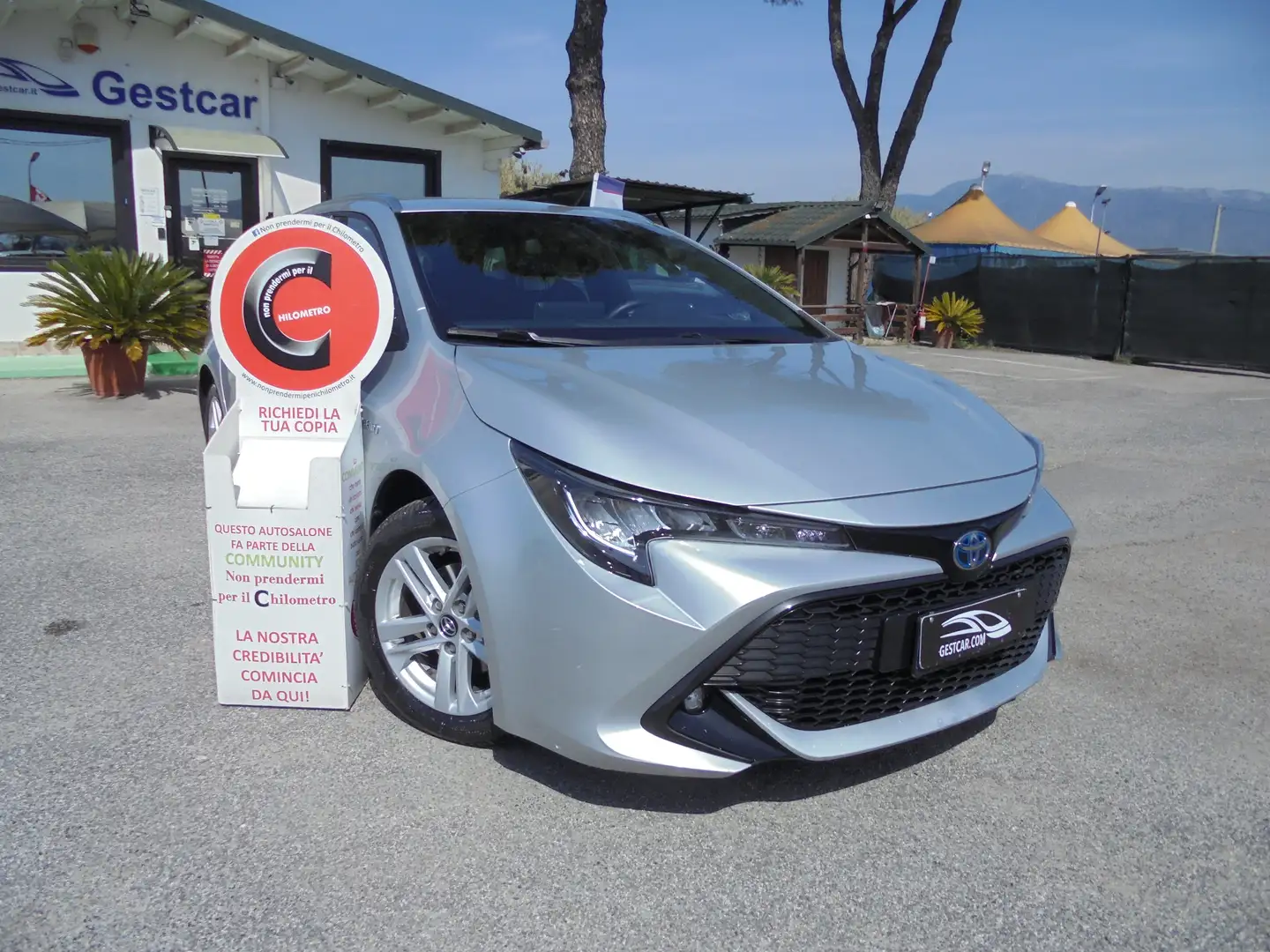 Toyota Corolla Touring Sports 1.8h Business Tech cvt Argent - 1