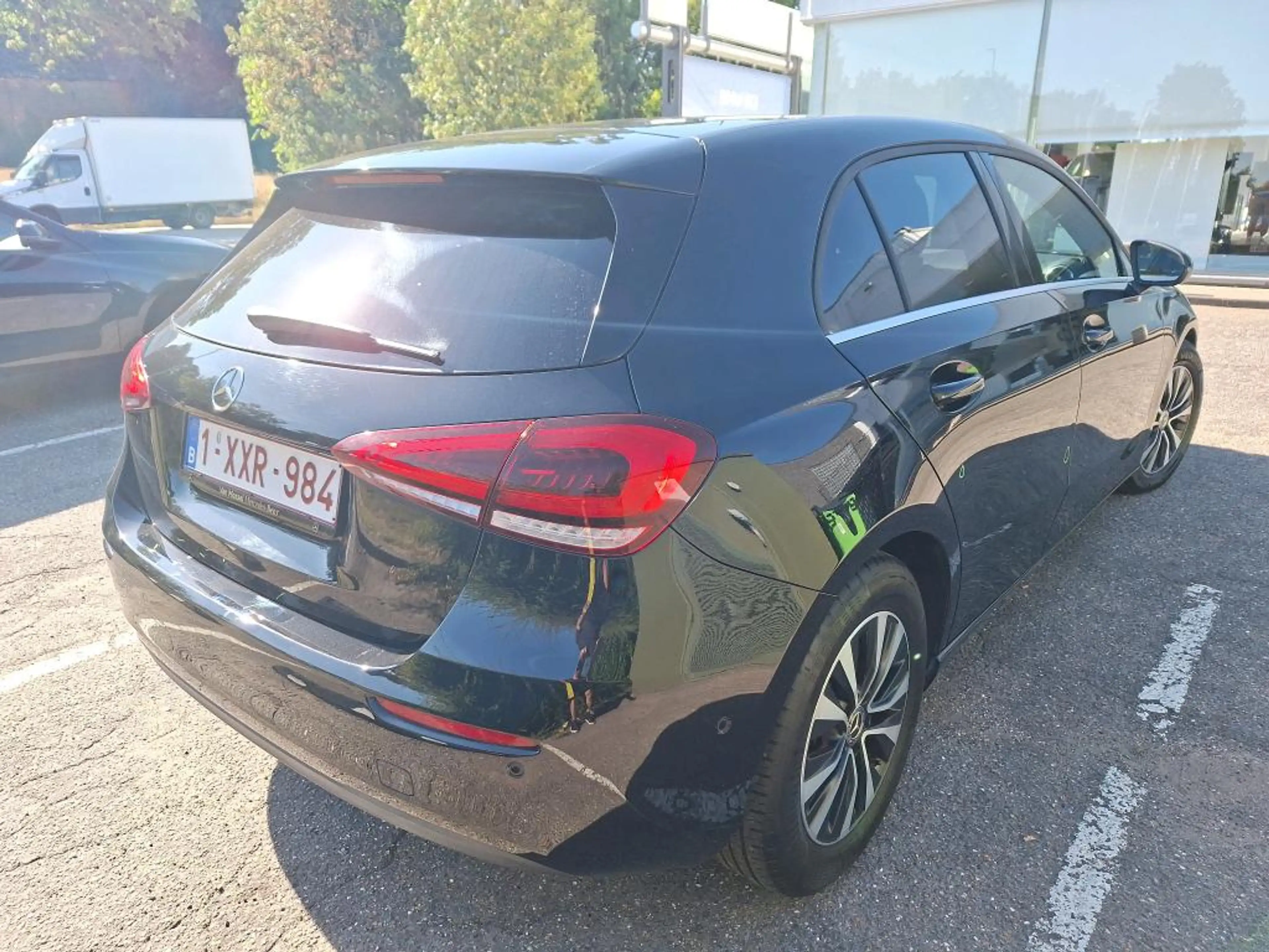 Mercedes-Benz A 180 d 7GTRONIC *FULL LED-NAVI-WIDESCREEN-PARKTRONIC* — photo 3