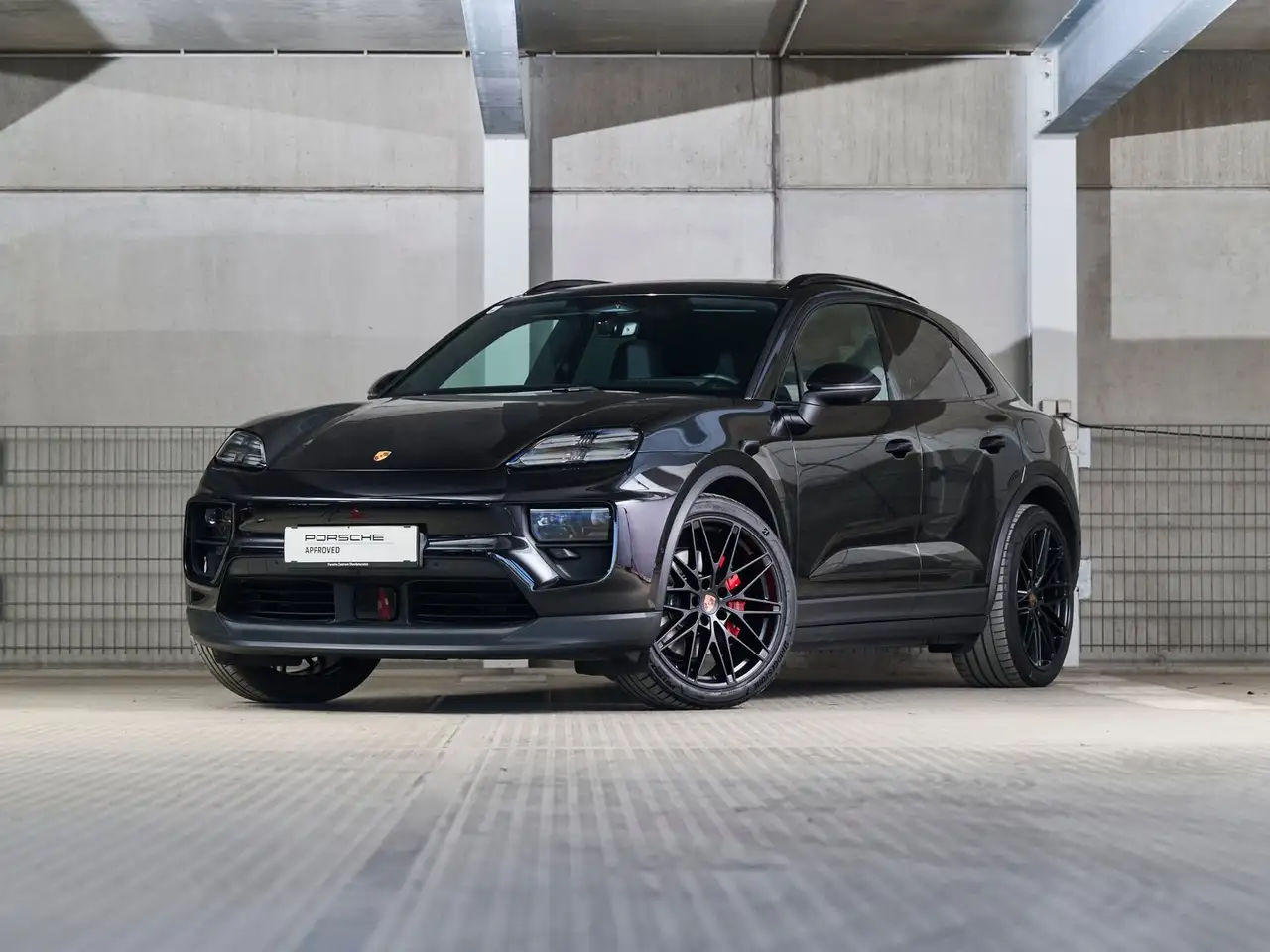 Porsche Macan Electric 4 S