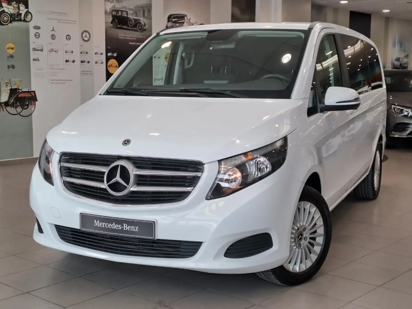 Mercedes-Benz V 200d Compacto - 1