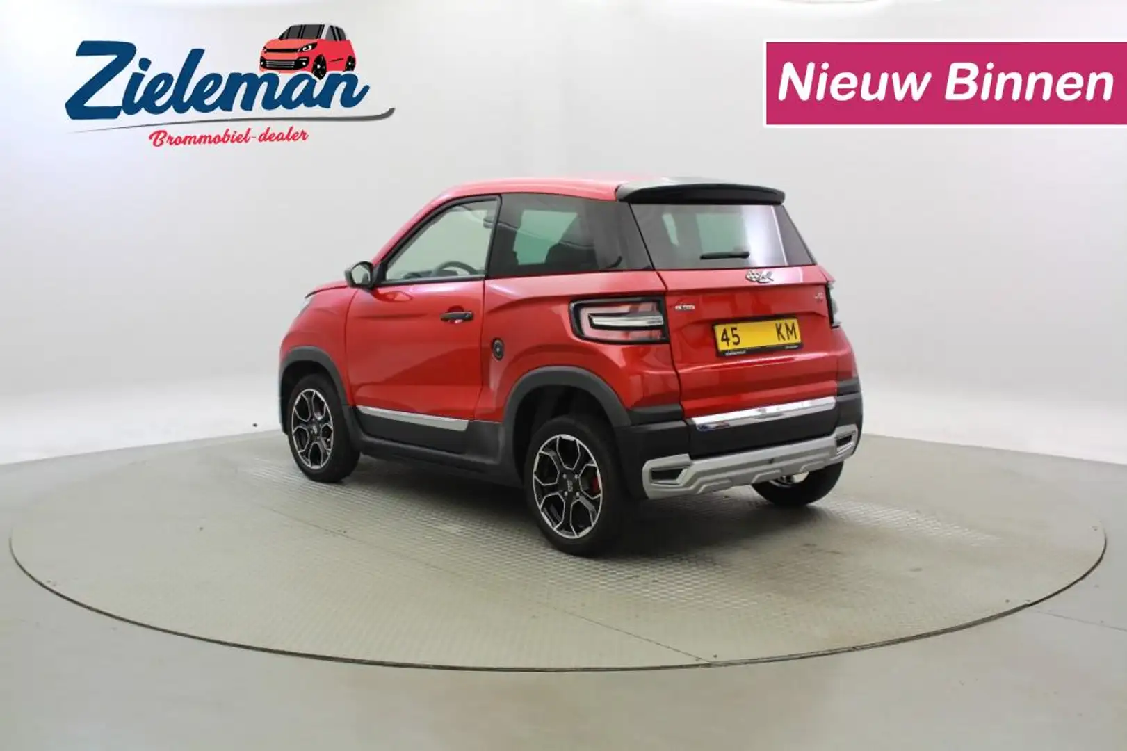 Ligier JS 60 dCi Chic Sun - 2024 - 3.085 km - Carplay, Camera Rood - 2
