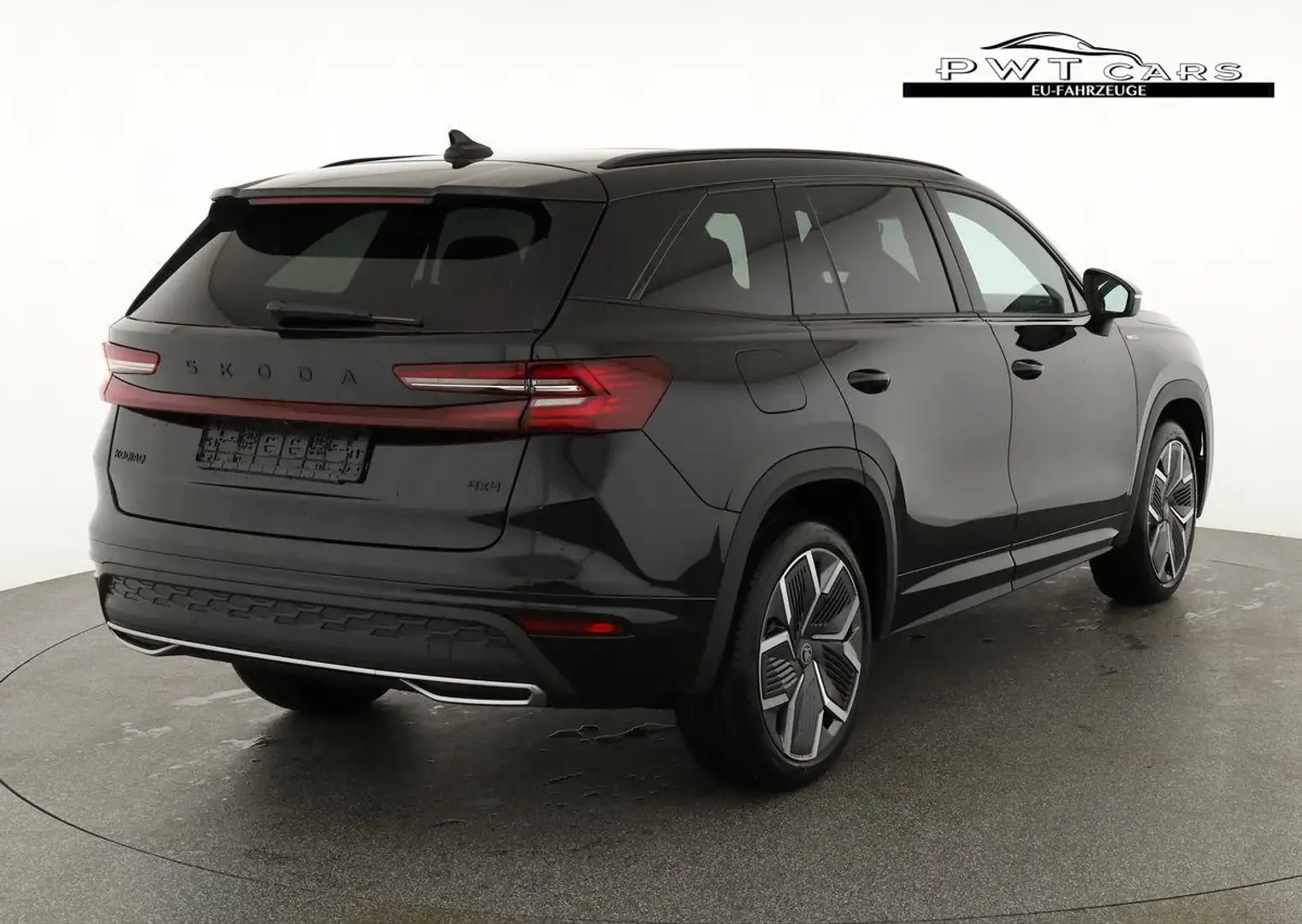 Skoda Kodiaq 2.0 TDI 142kW 4x4 Sportline DSG Sportline, 7-Si... Negru - 2