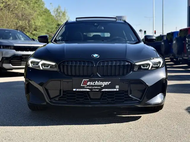 BMW 3 Series view 2