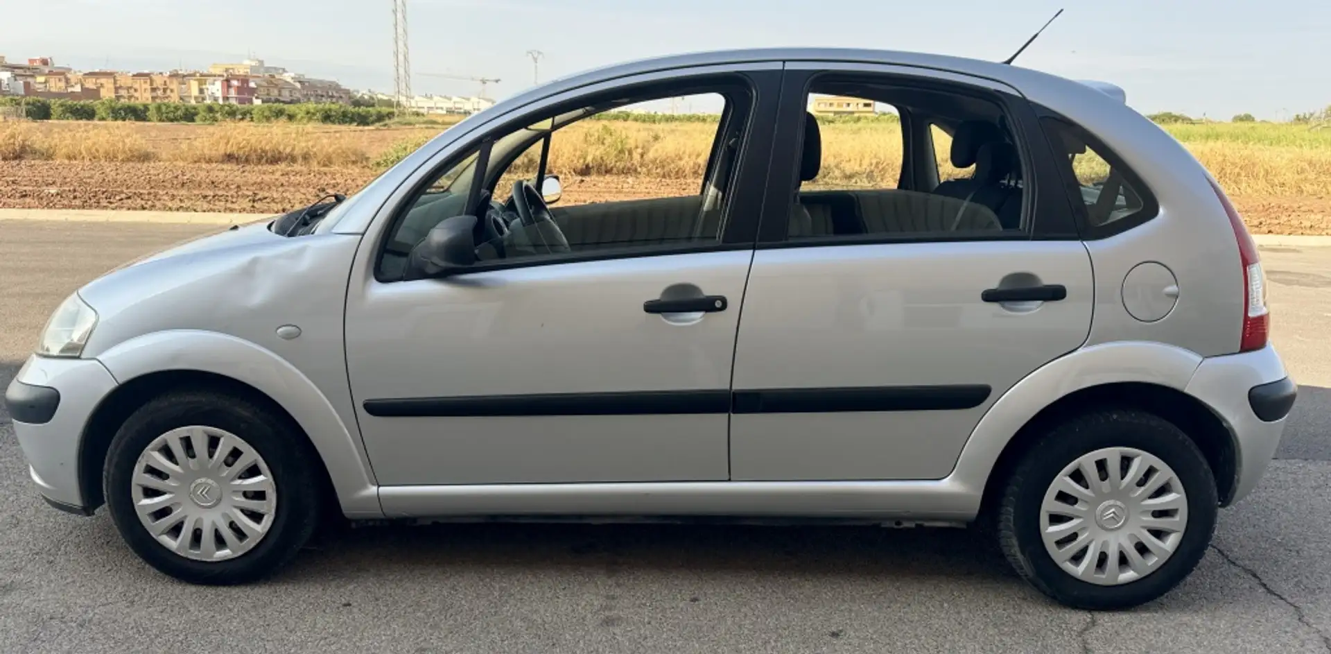 Citroen C3 1.4i Collection Silber - 2