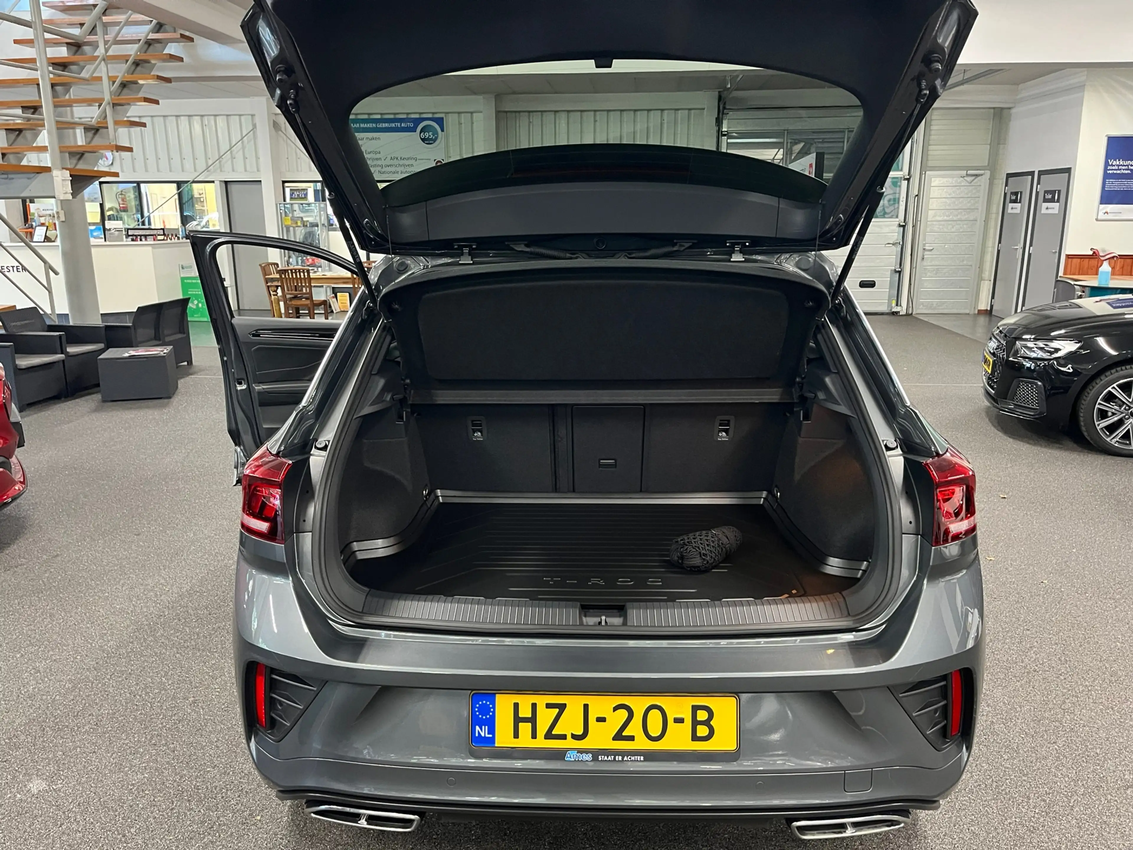 Volkswagen T-Roc 1.5 TSI R-Line Edition / NL auto / eerste eigenaar — photo 12