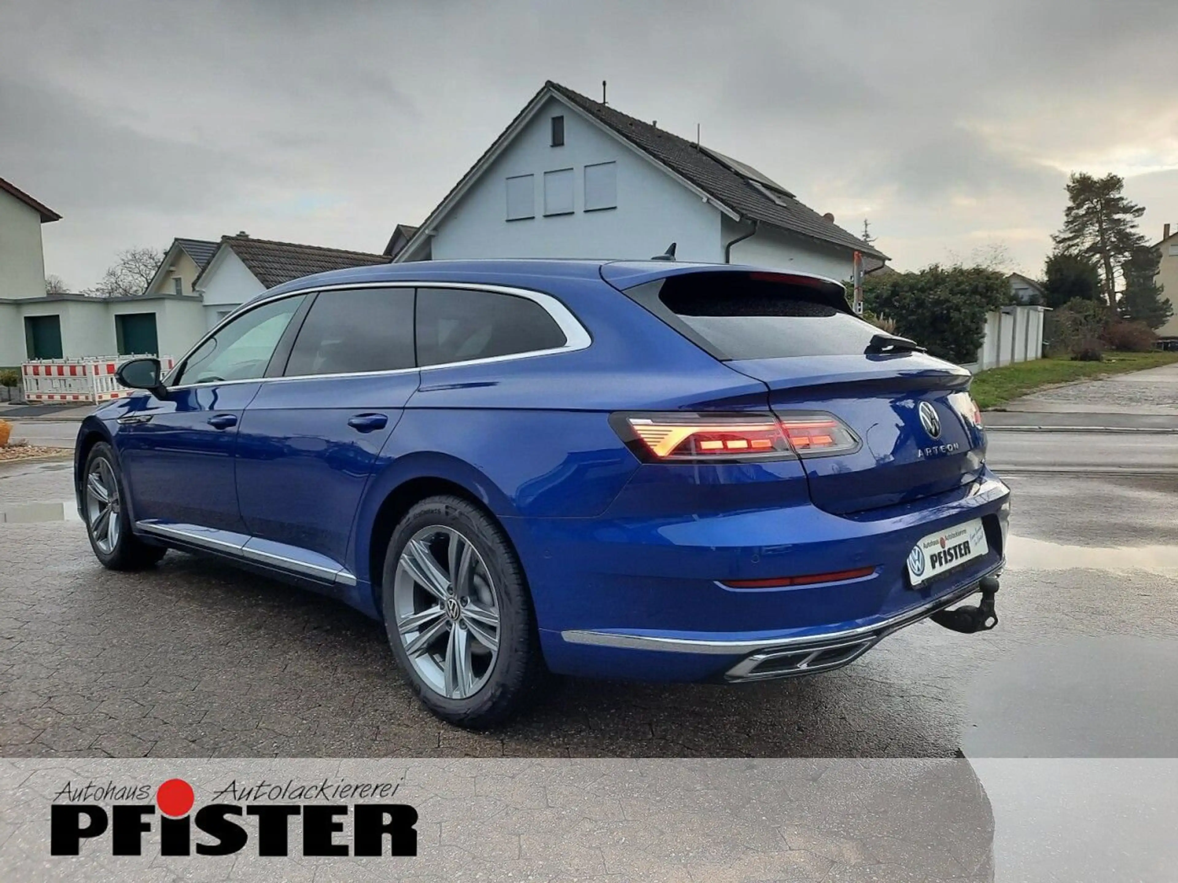 Volkswagen Arteon Arteon Shooting Brake R-Line 4Motion AHK Kardon — photo 3