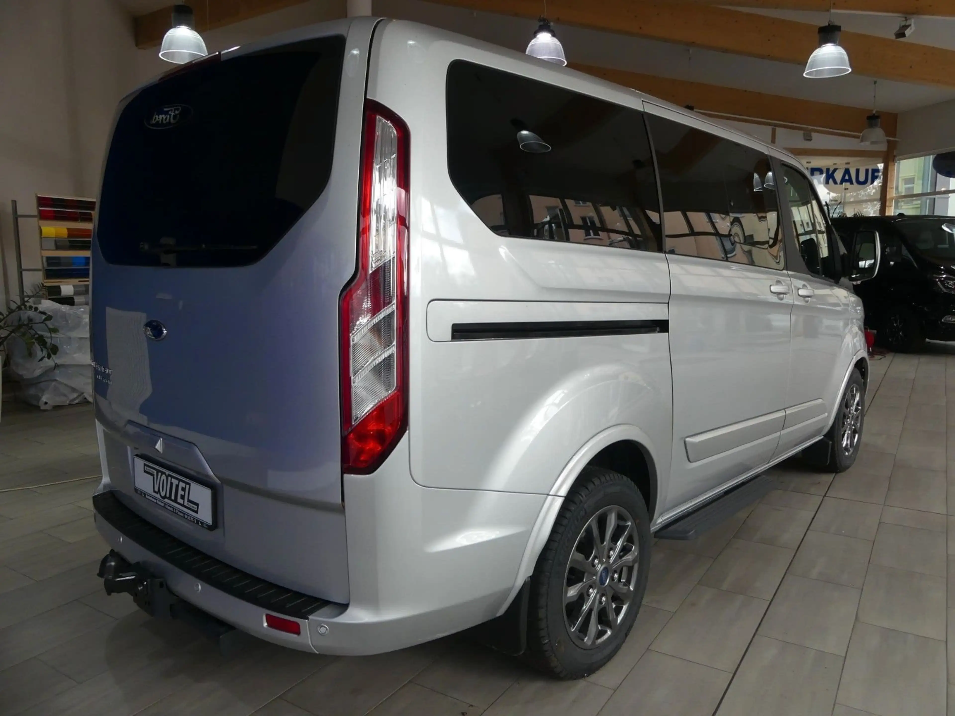 Ford Tourneo Custom Tit. X L1 Automatik,AHK,ACC,230V — photo 5