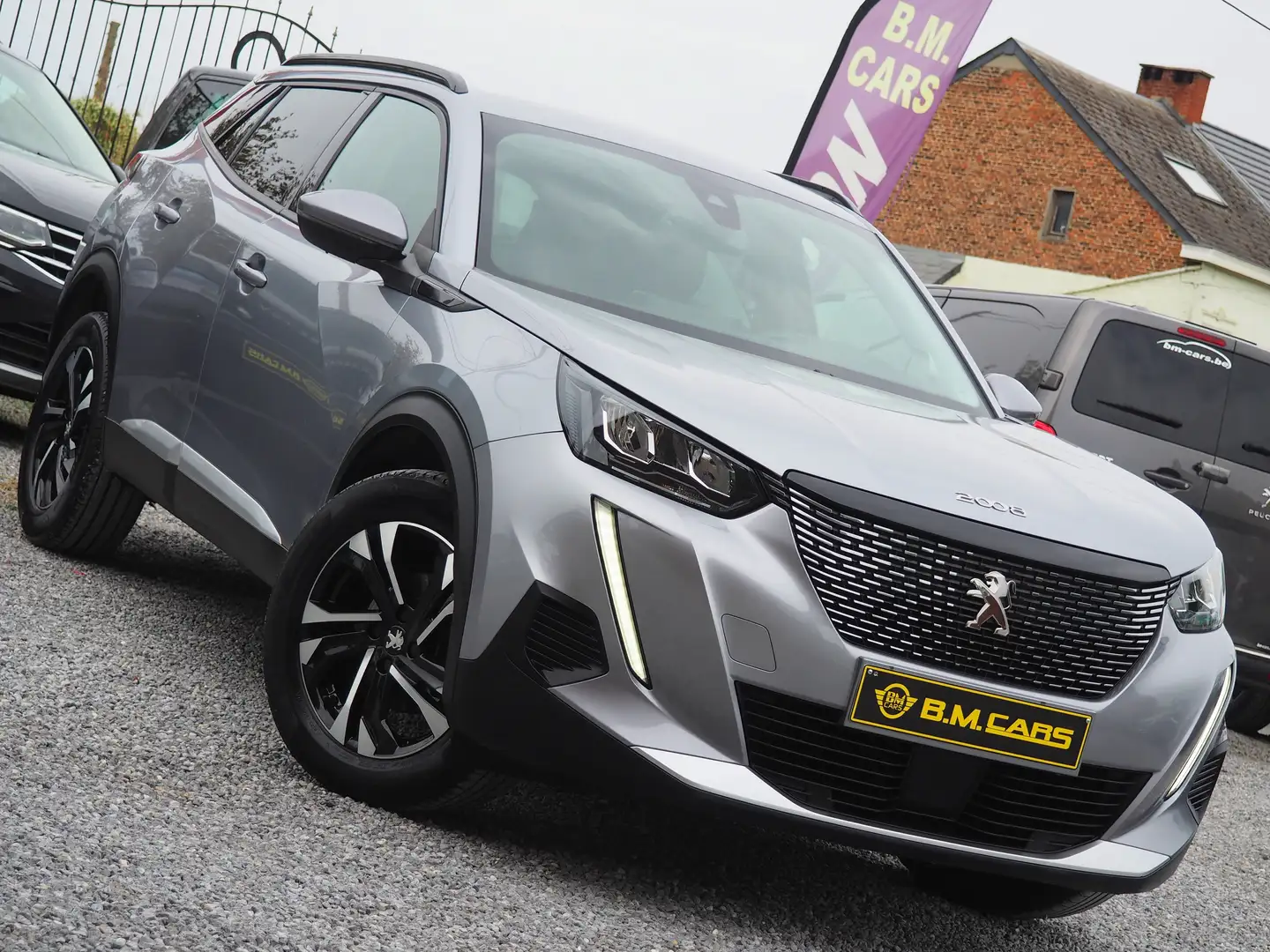 Peugeot 2008 1.2 PureTech ✅ALLURE✅EAT8-GPS-LED-CLIM-TVA 21% Grijs - 2