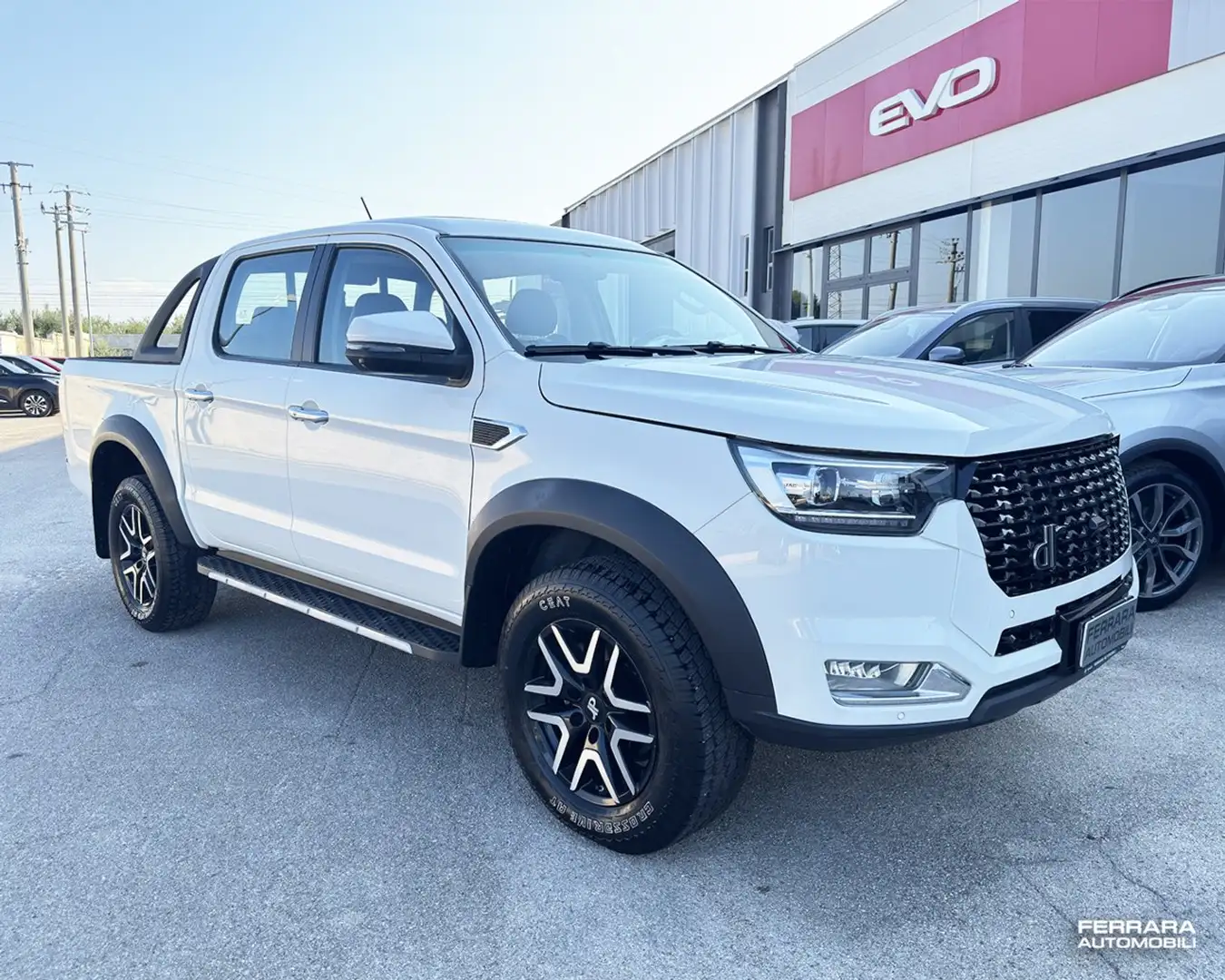 DR Automobiles PK8 PK8 2.0 turbo diesel 4x4 136cv Weiß - 1