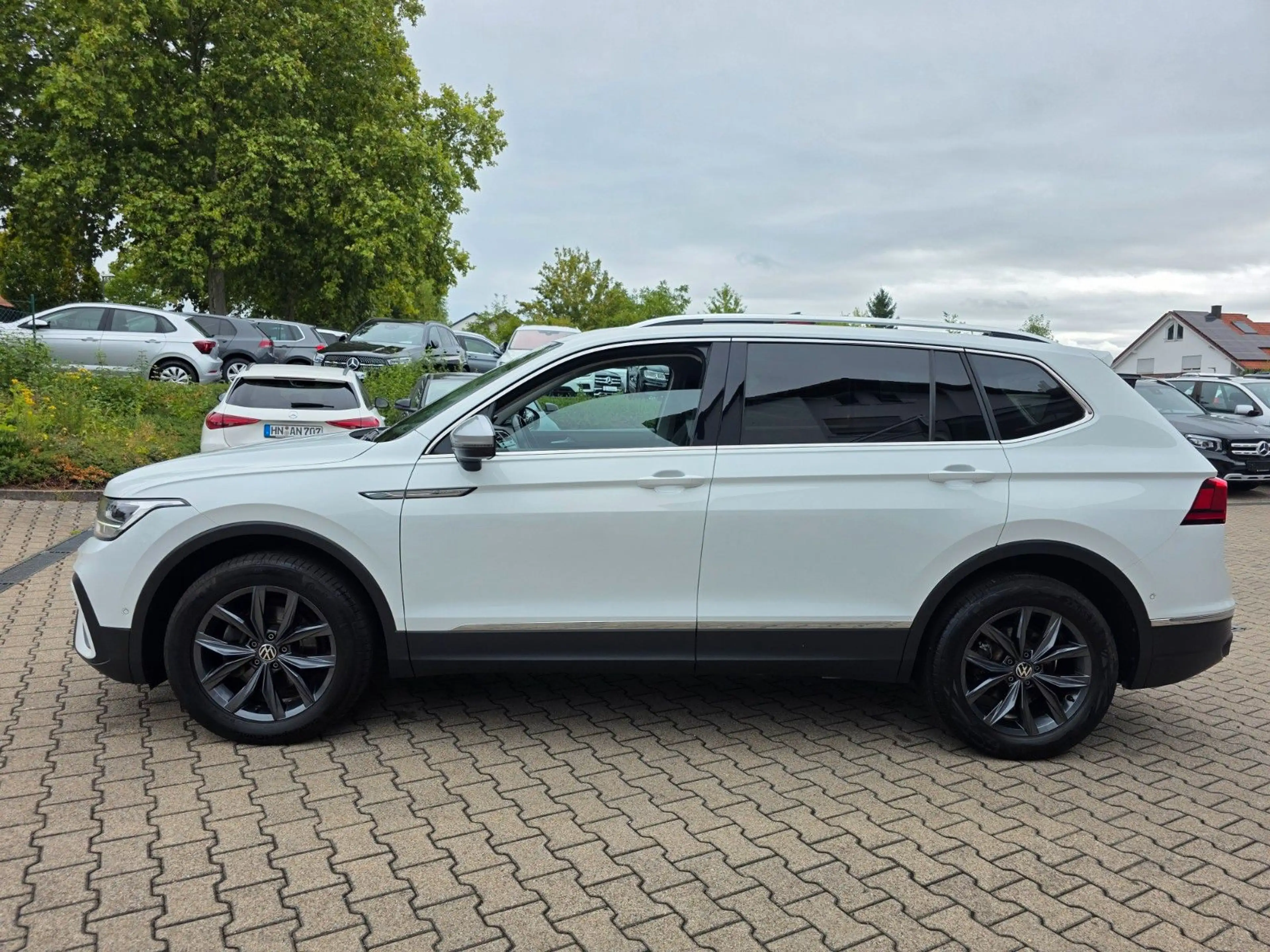 Volkswagen Tiguan Allspace Tiguan 2.0 TDI Allspace Life/ACC/Panorama — photo 5
