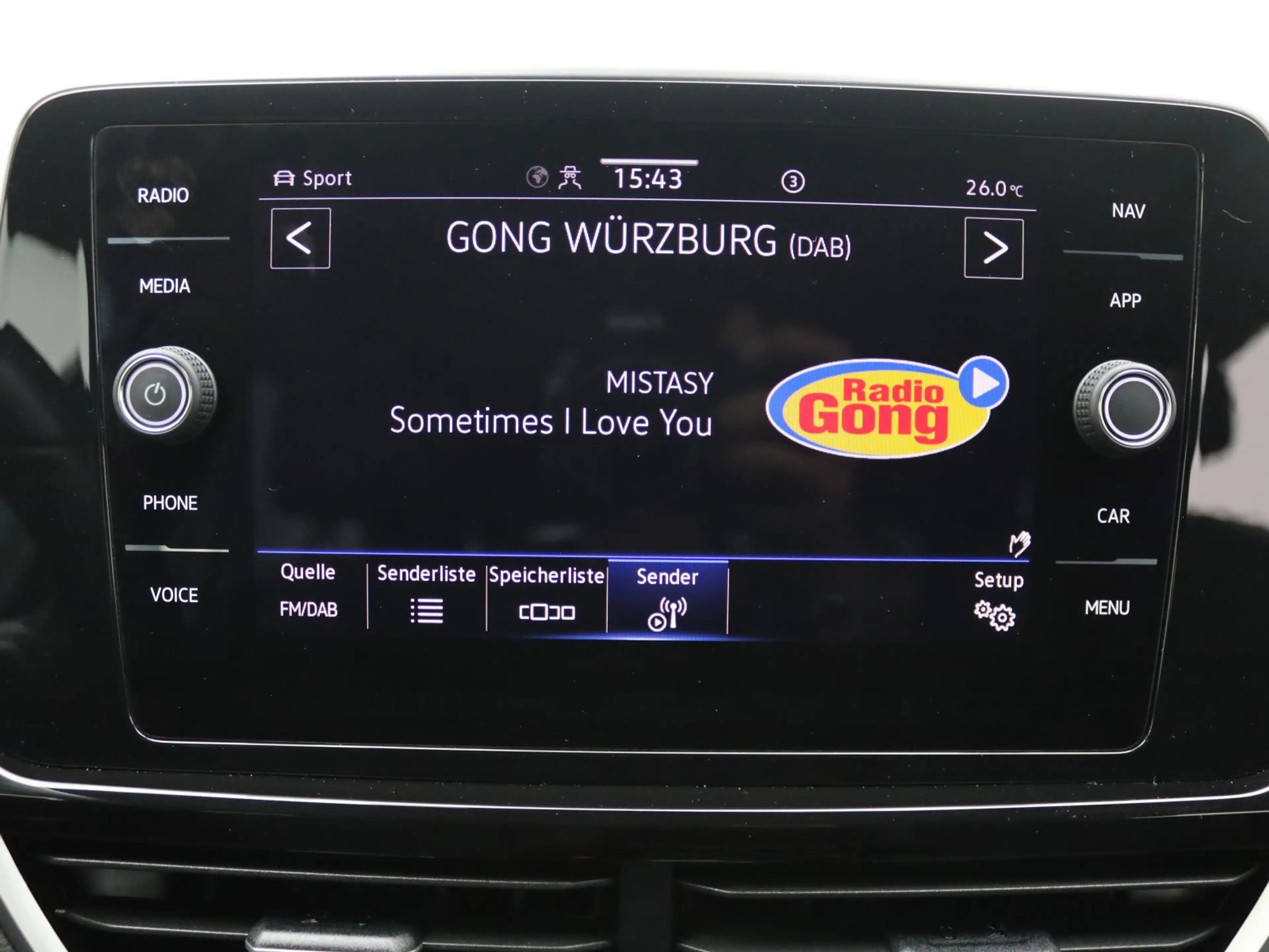 Volkswagen T-Roc R-Line 1.5 TSI / IQ.Drive, Matrix, CarPlay — photo 15