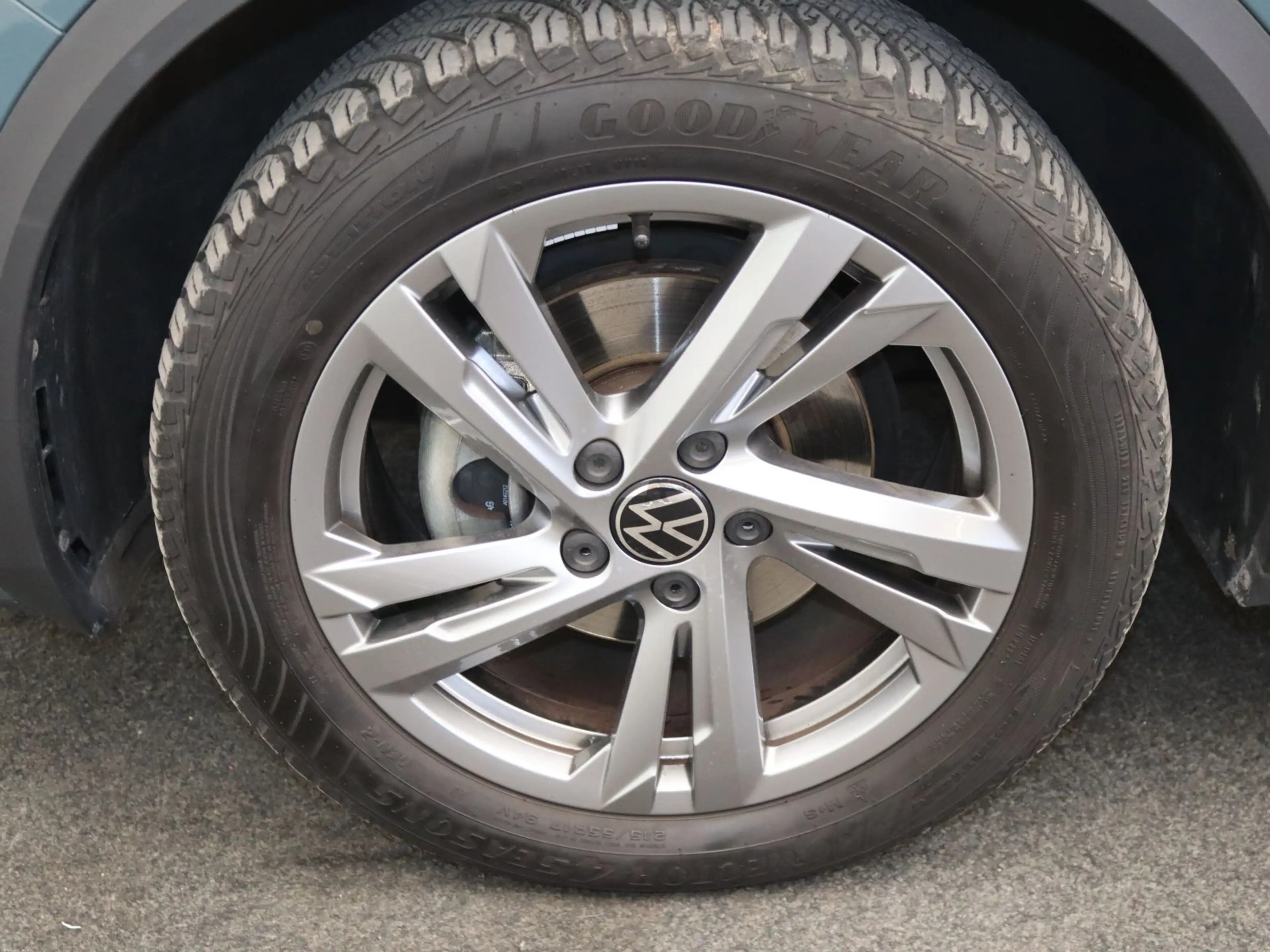 Volkswagen T-Roc R-Line 1.5 TSI / IQ.Drive, Matrix, CarPlay — photo 19