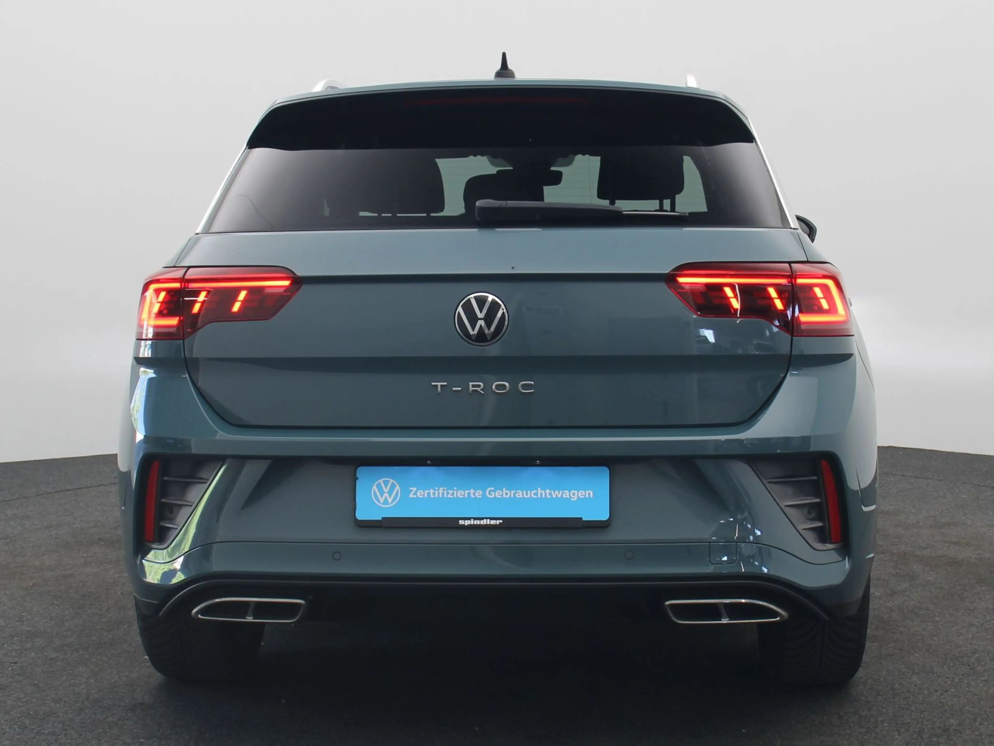 Volkswagen T-Roc R-Line 1.5 TSI / IQ.Drive, Matrix, CarPlay — photo 8