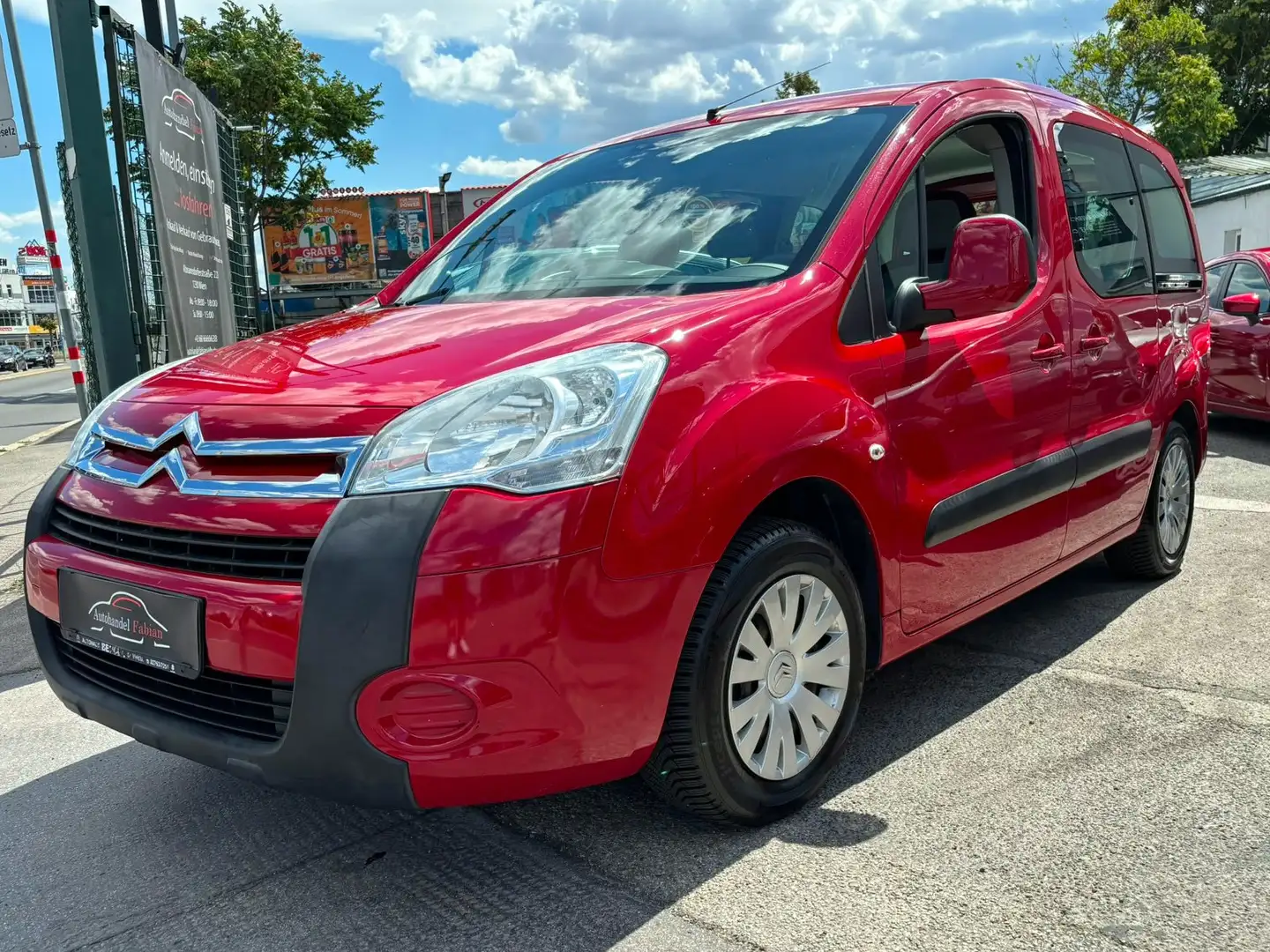 Citroen Berlingo 1,6 16V emotion Klima Neues PICKERL 04/2027 Rot - 1