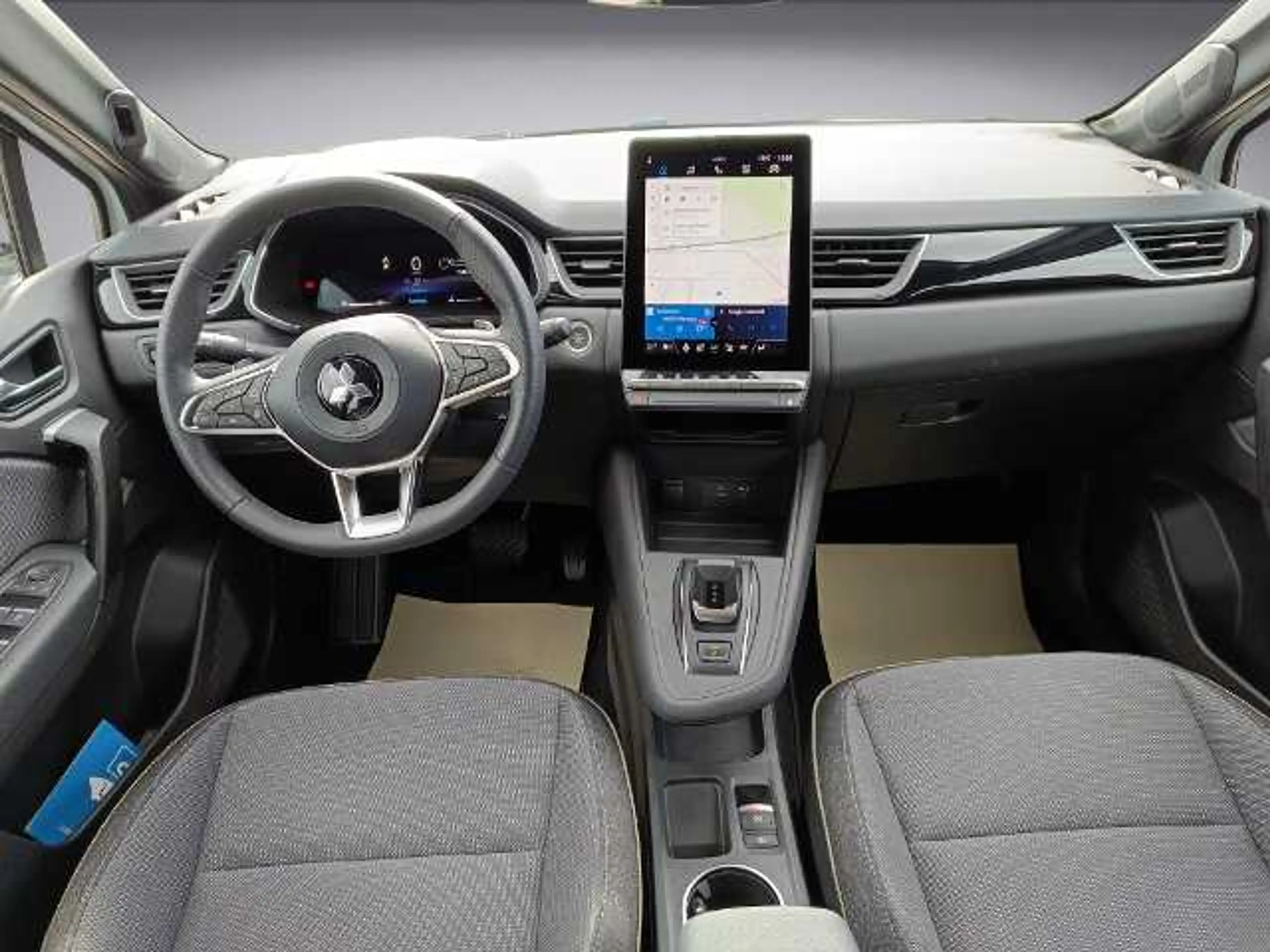 Mitsubishi Grandis Intro Edition 1.3 T-Benziner 7-DCT — photo 14