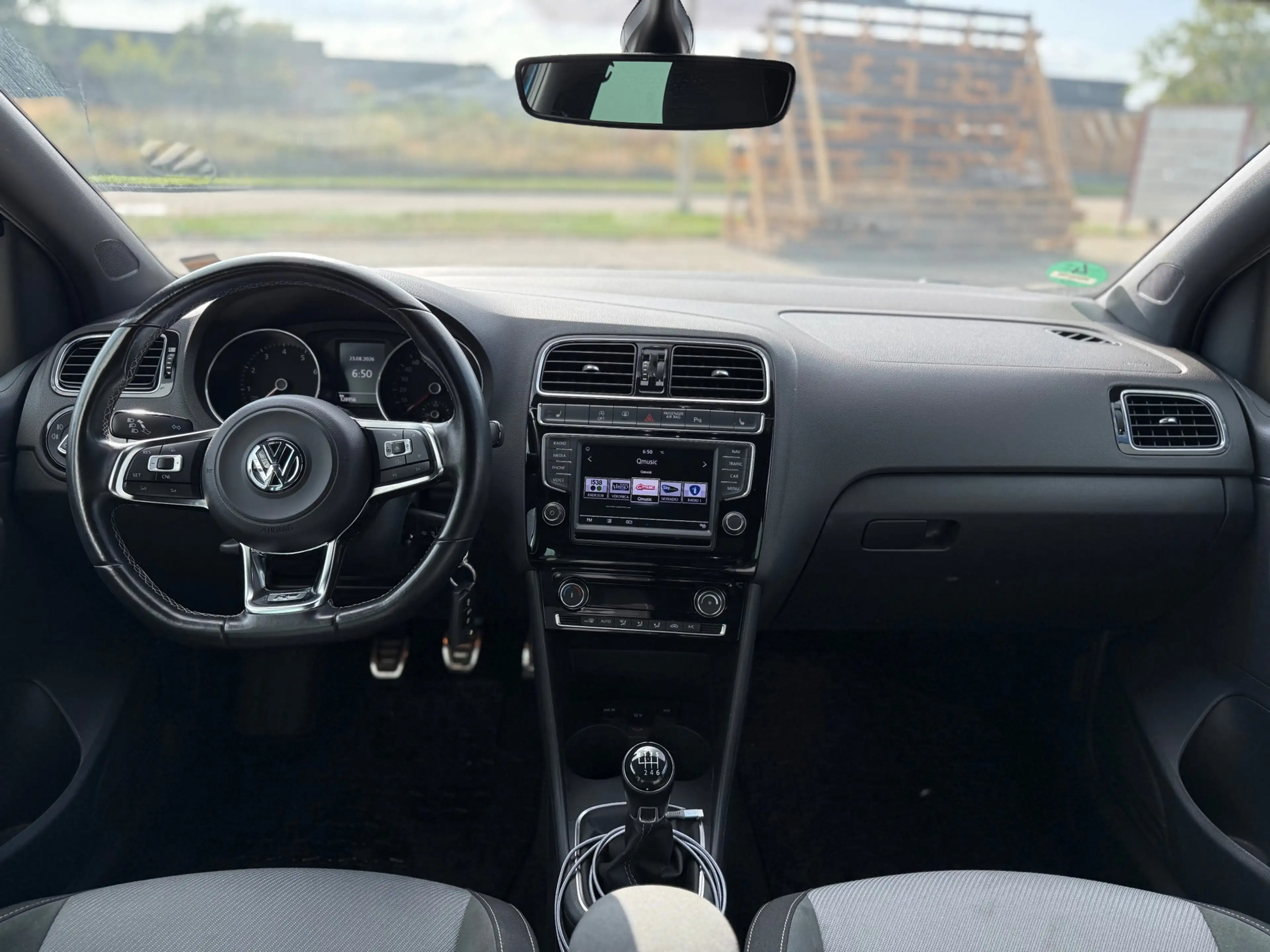 Volkswagen Polo 1.0 TSI 2x R-Line|110 PK|LED|CLIMA|STOELVERWARMING — photo 14