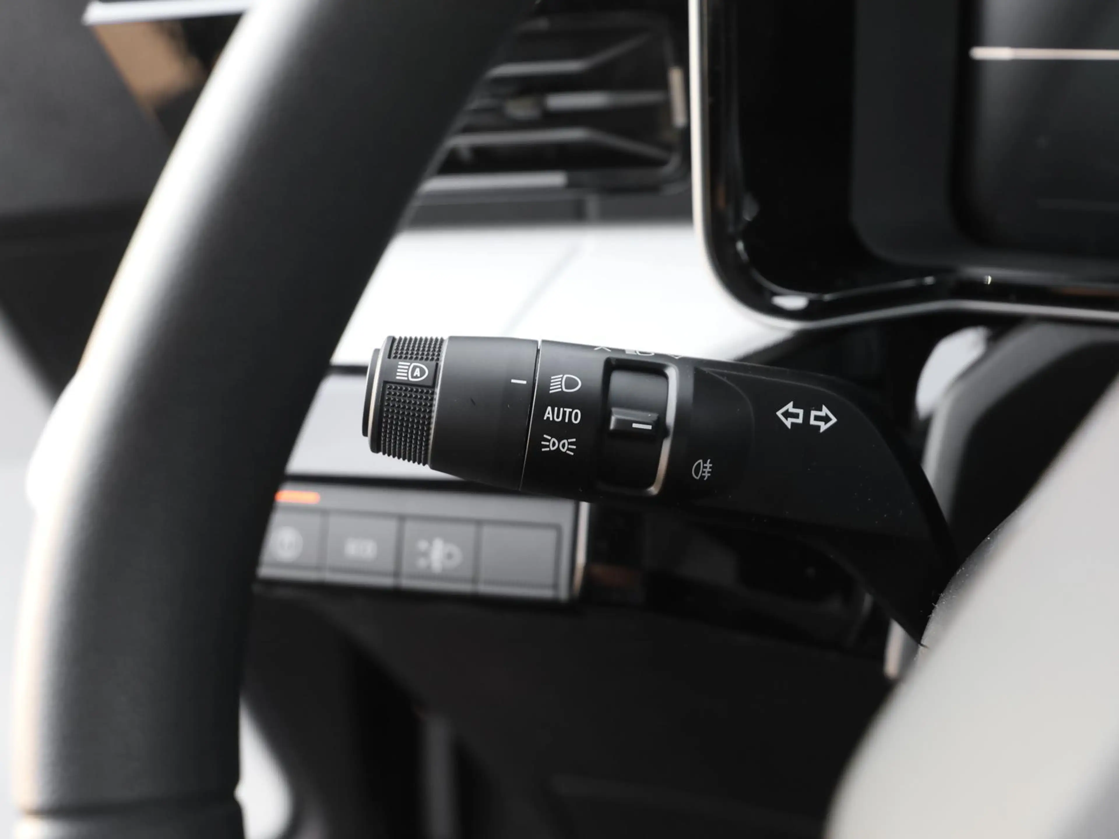 Renault R 4 4 E-Tech elektrisch Evolution 120 Urban Range SHZ — photo 12