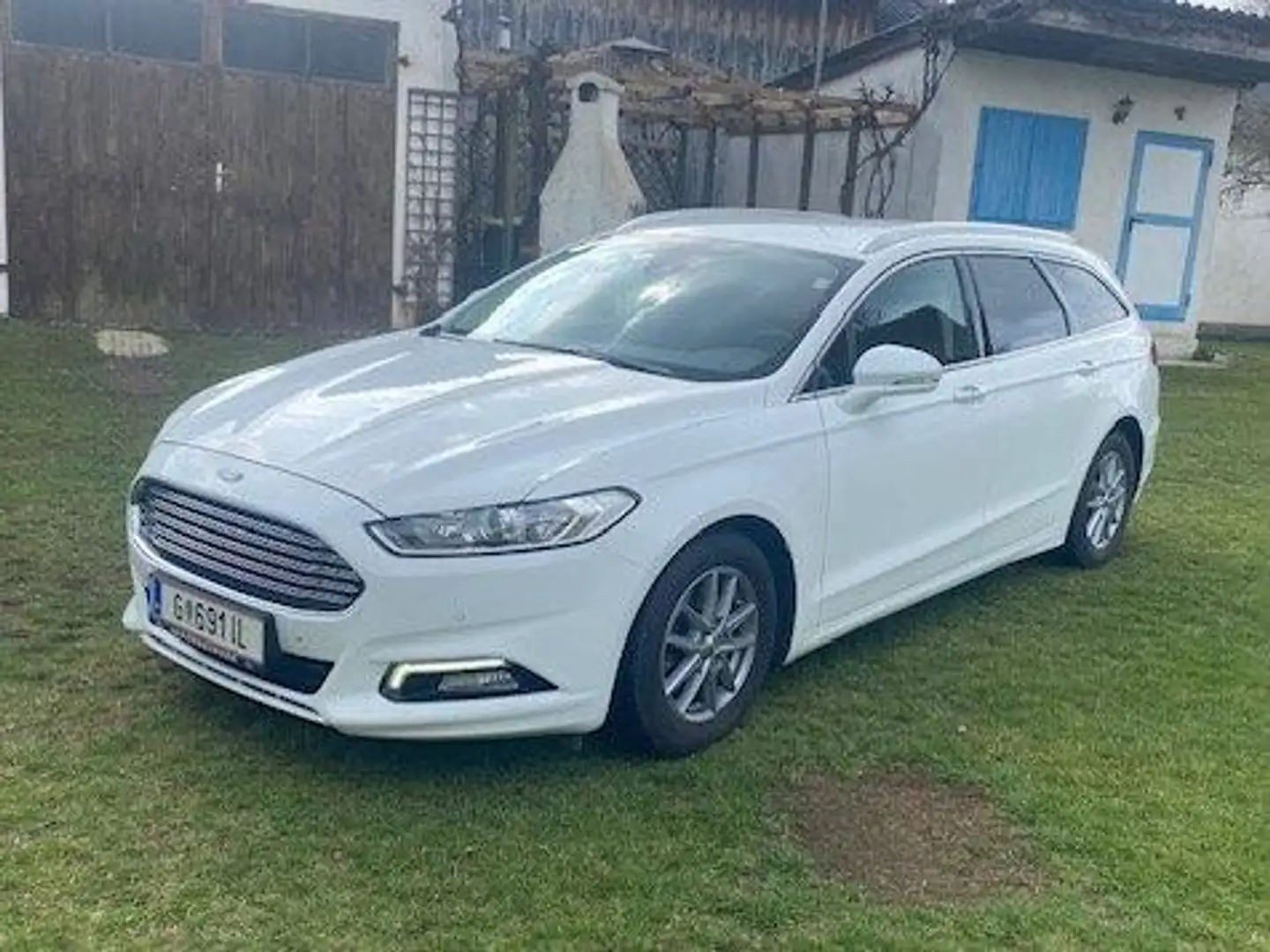 Ford Mondeo Traveller+Titanium+2,0+TDCi+Start/Stop Weiß - 1
