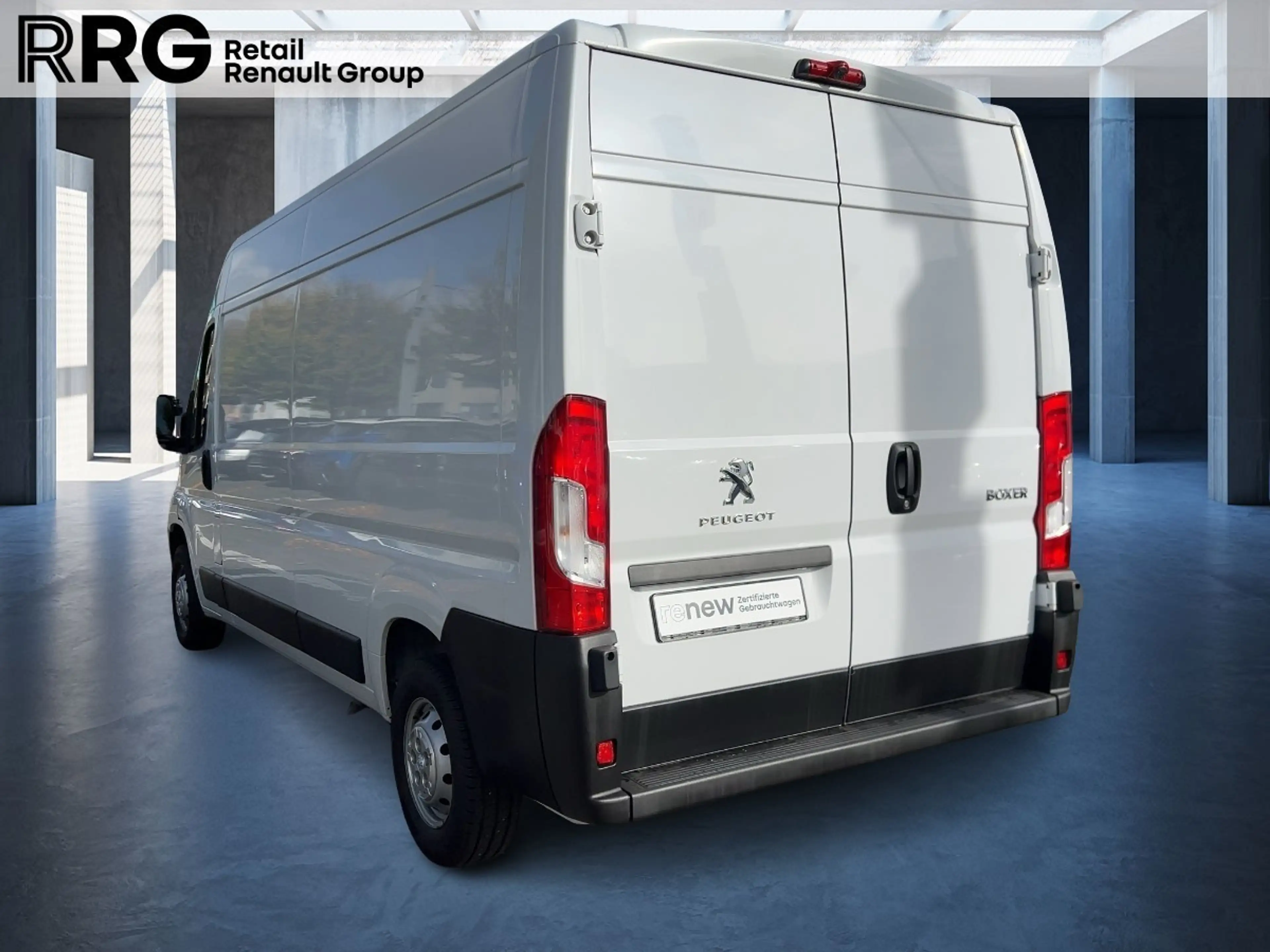 Peugeot Boxer 335 2.2 BlueHDi Pro L3H2 S&S Lordosenstütze — photo 4