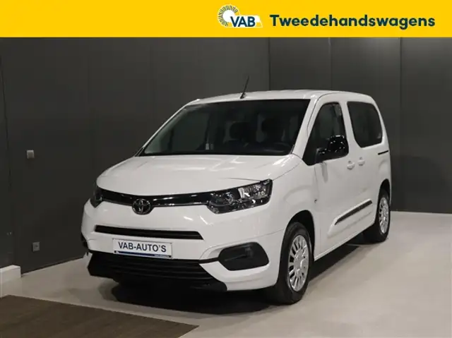 Toyota Proace city VERSO PASS 1.2L SHUTTLE