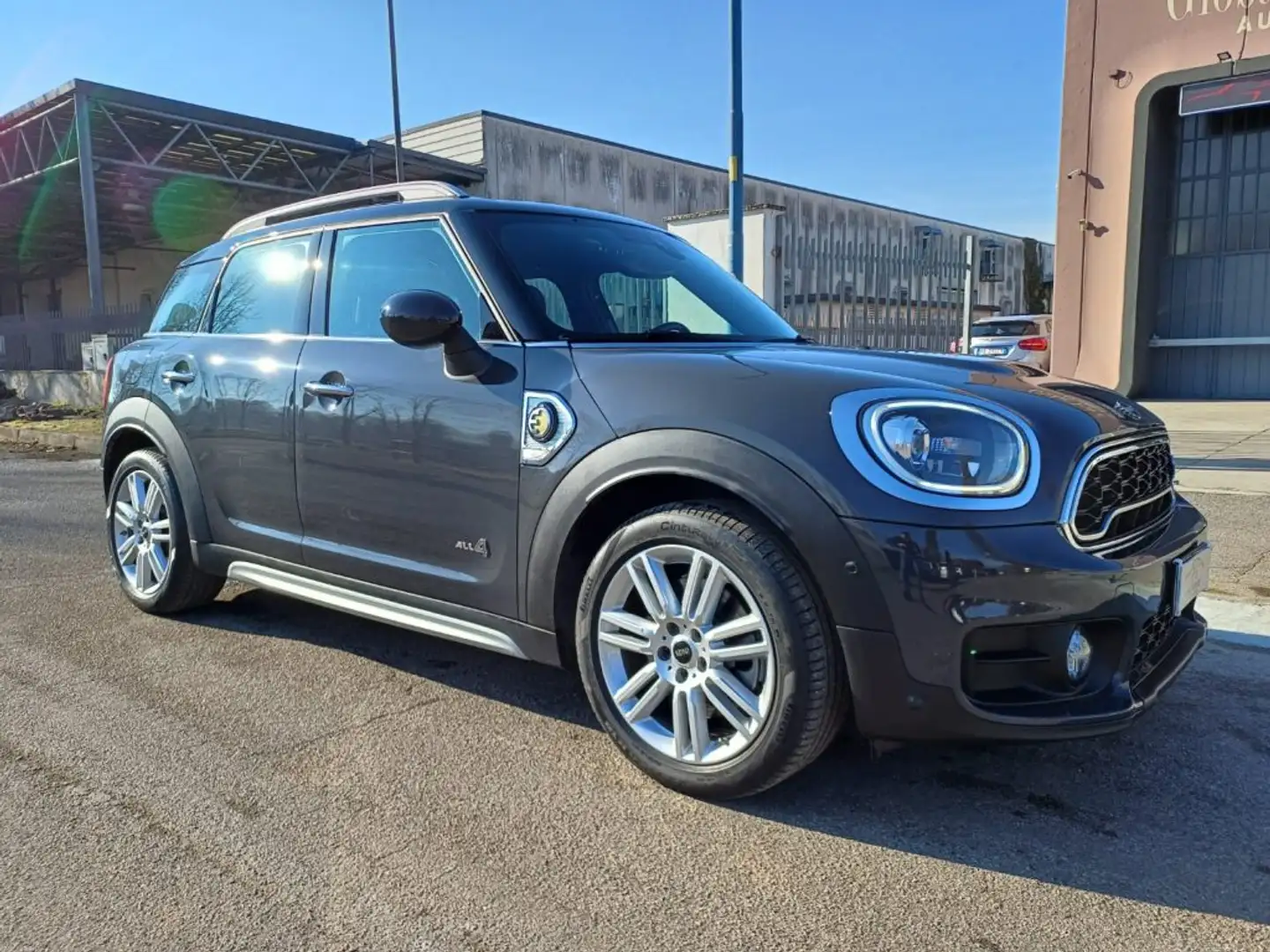 MINI Cooper SE Countryman 1.5 Hype ALL4 Automatica Gris - 1