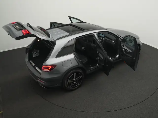 Mercedes-Benz GLC view 15