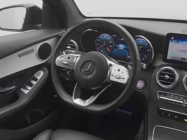 Mercedes-Benz GLC view 19