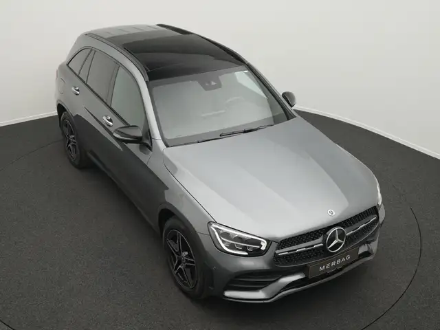 Mercedes-Benz GLC view 12