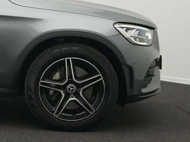 Mercedes-Benz GLC view 8