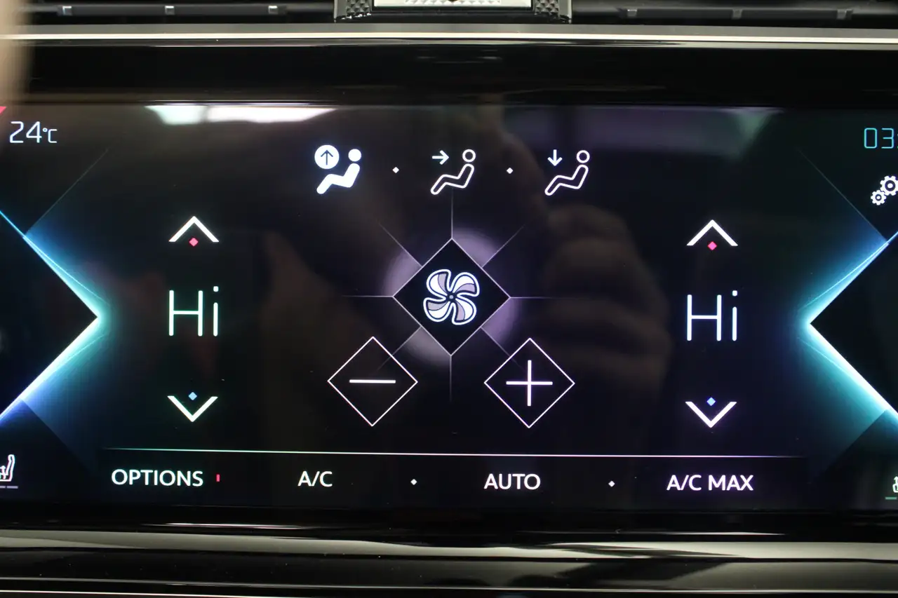 DS 7 E-Tense 4x4 Performance Line, миниатюра 12