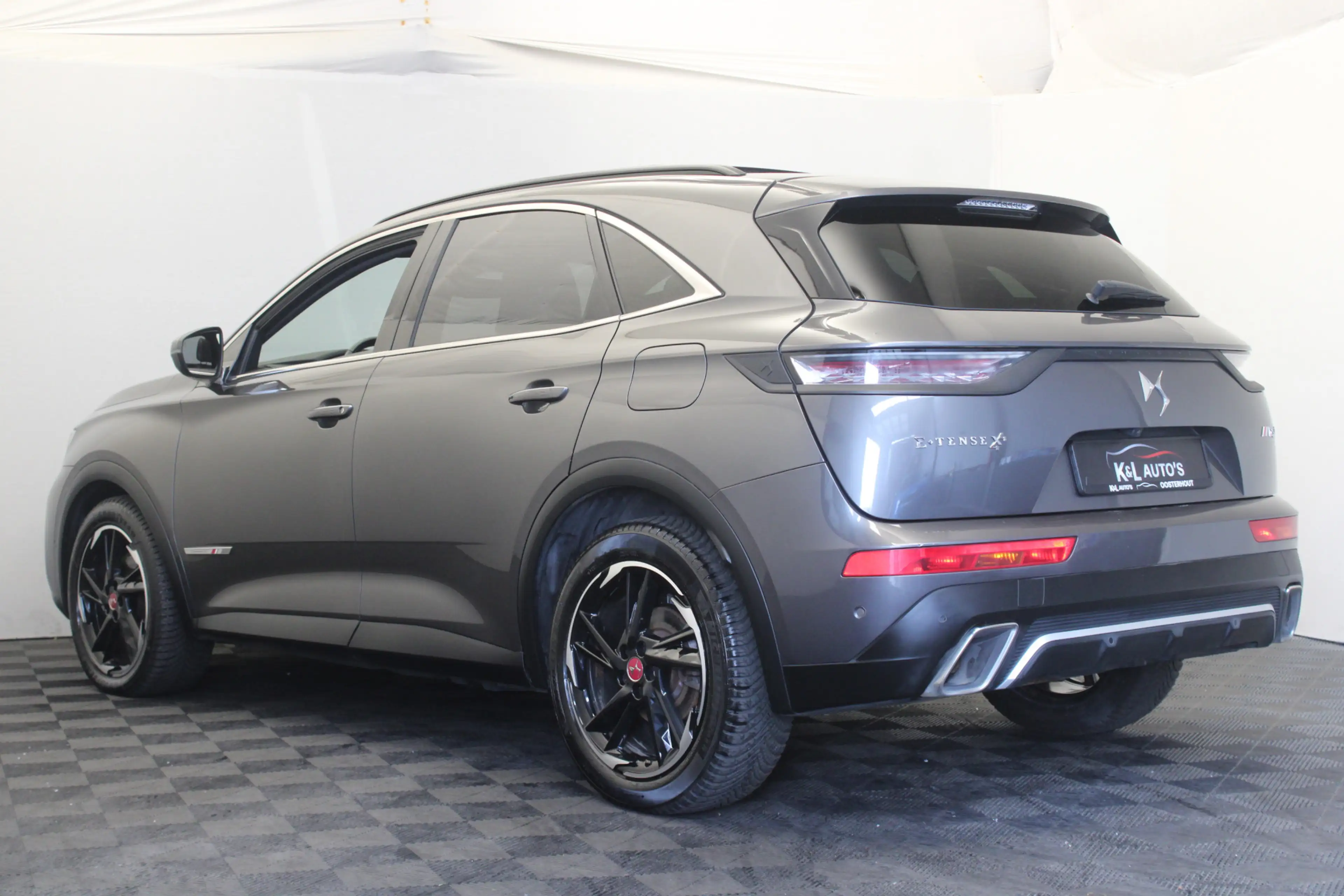 DS Automobiles DS 7 Crossback E-Tense 4x4 Performance Line — photo 7