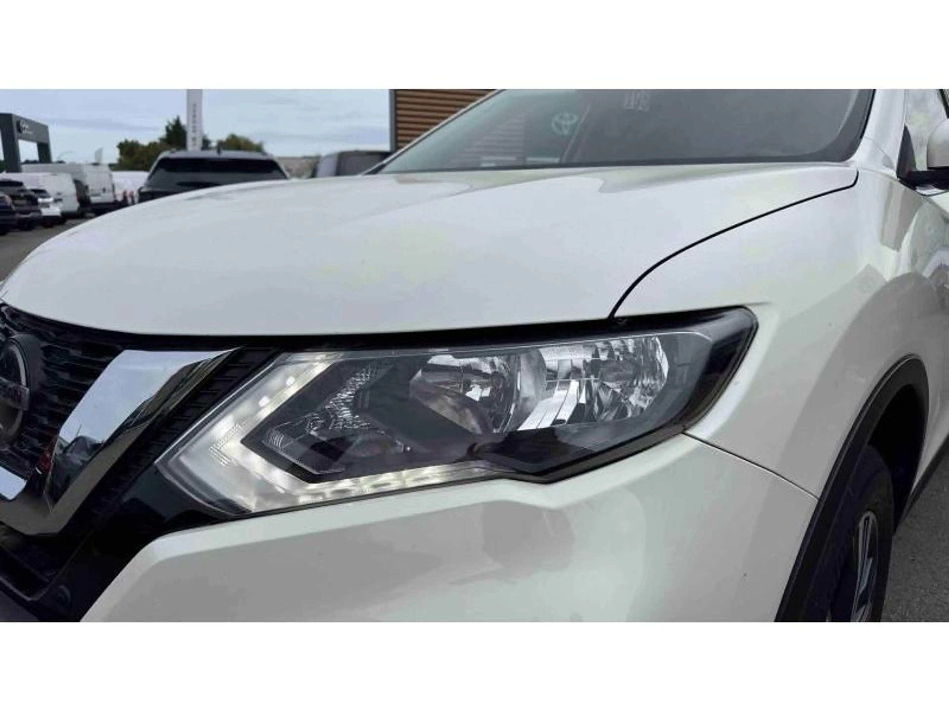 Nissan X-Trail Tekna — photo 10