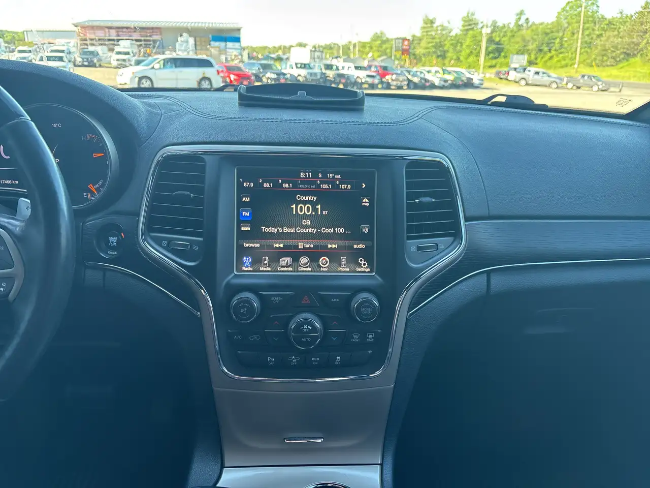 Jeep Grand Cherokee снимка Jeep Grand Cherokee