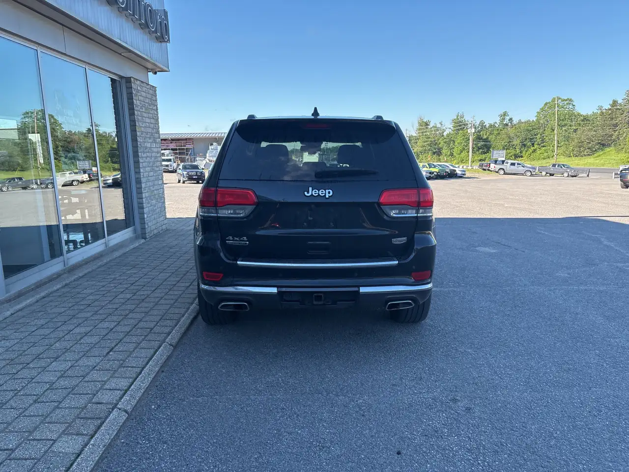 Jeep Grand Cherokee снимка Jeep Grand Cherokee