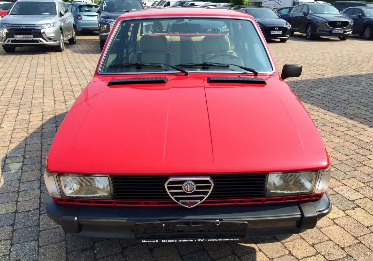 Alfa Romeo Giulietta 1.6 , neuwertig aus Sammlung Rot - 1