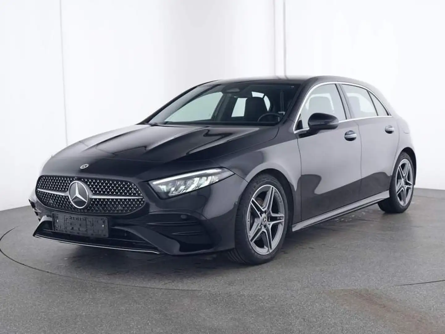 Mercedes-Benz A 180 A 180 Automatic Advanced Plus AMG Line Schwarz - 1