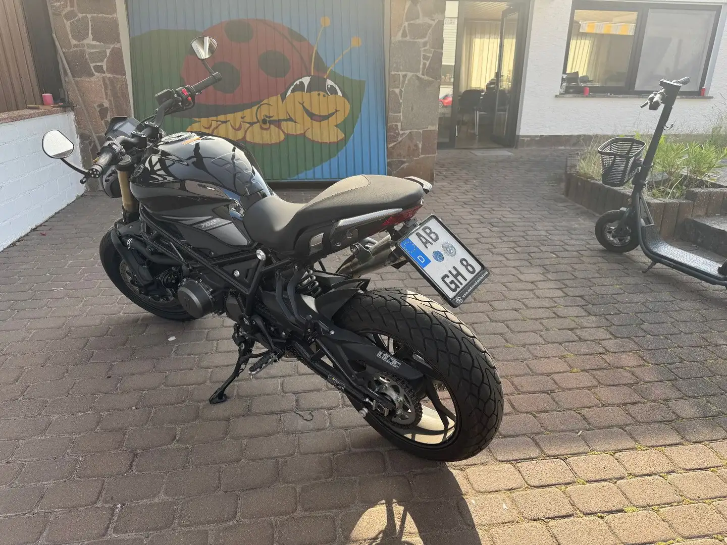 Benelli 752 S Noir - 2