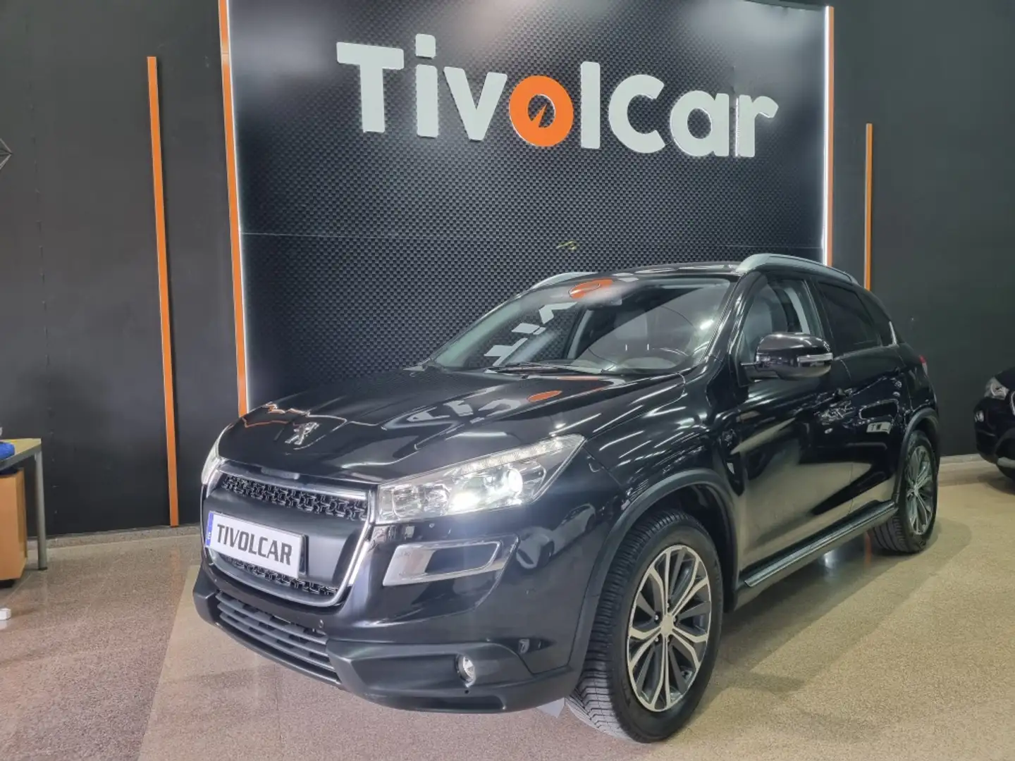 Peugeot 4008 1.6HDI Stop&Start Allure Negru - 1