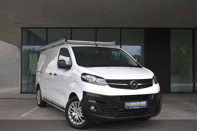 Opel Vivaro view 5