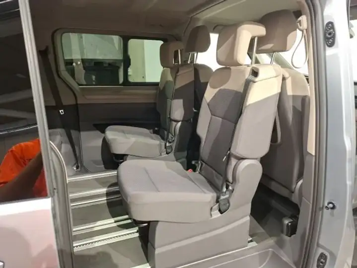 Volkswagen Multivan 2026, foto 7