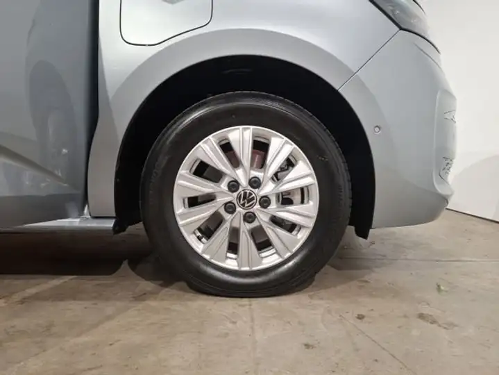 Volkswagen Multivan 2026, foto 3