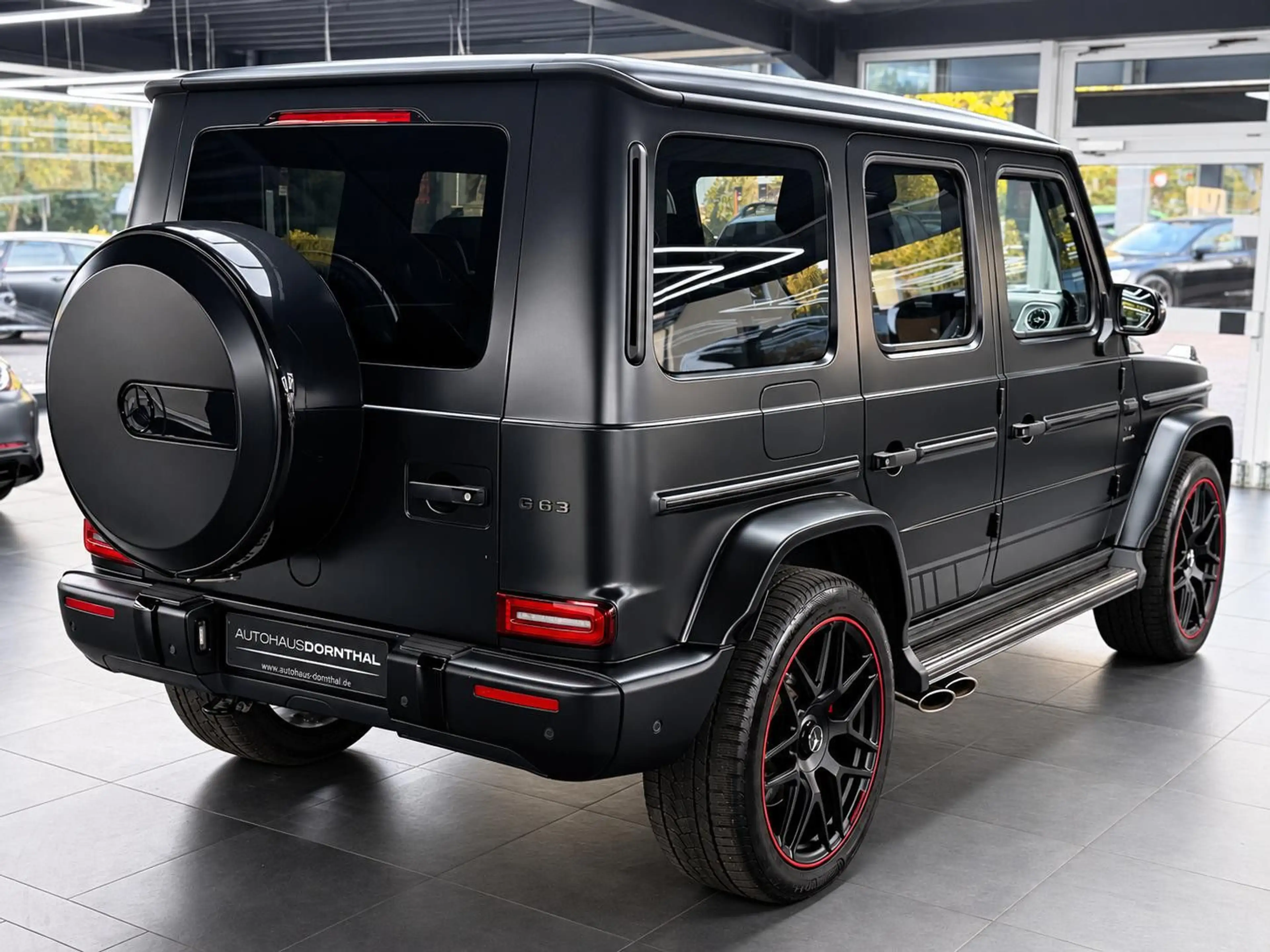 Mercedes-Benz G 63 AMG /EDITION 1/BURMESTER/MAGNO/CARBON — photo 7