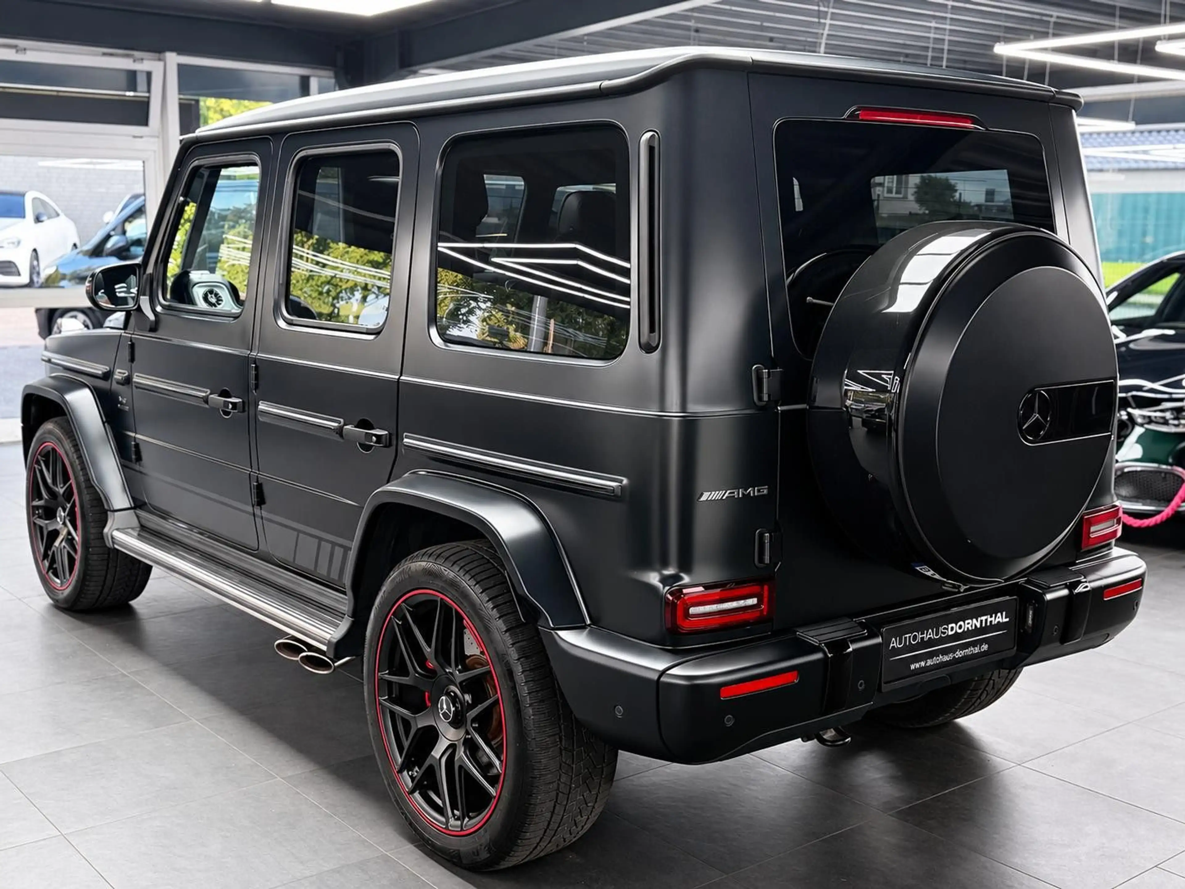 Mercedes-Benz G 63 AMG /EDITION 1/BURMESTER/MAGNO/CARBON — photo 11