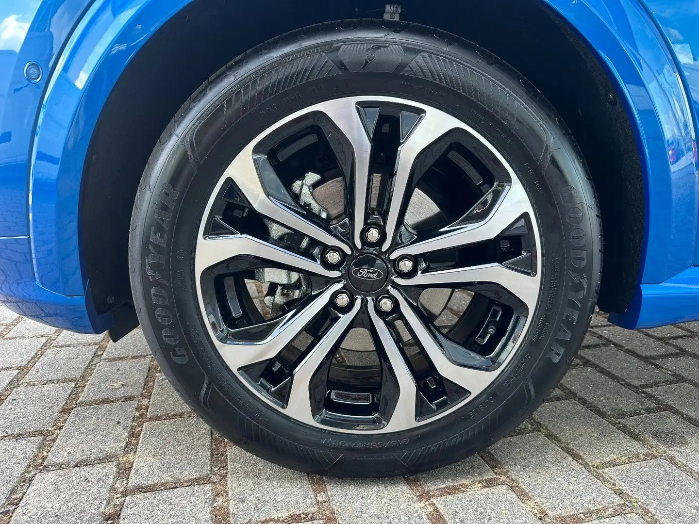 Ford Puma 1,0 Mild-Hybrid EcoBoost ST-Line AHK abnehm Albastru - 2