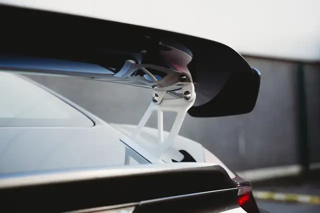 Porsche Cayman view 13