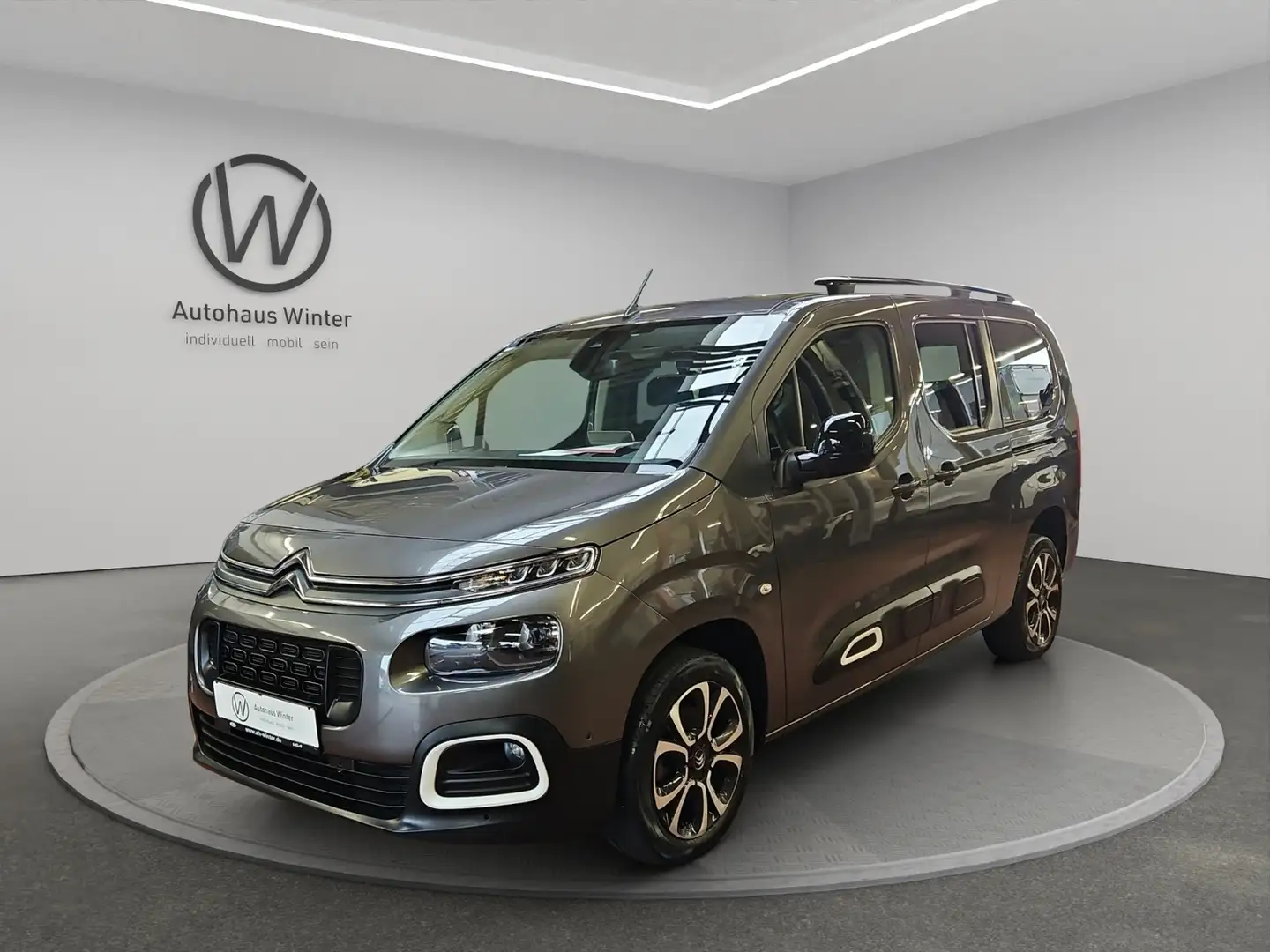 Citroen Berlingo 1,5 BlueHDI Shine XL 7S Navi Head-Up Kamera Klima Gris - 2