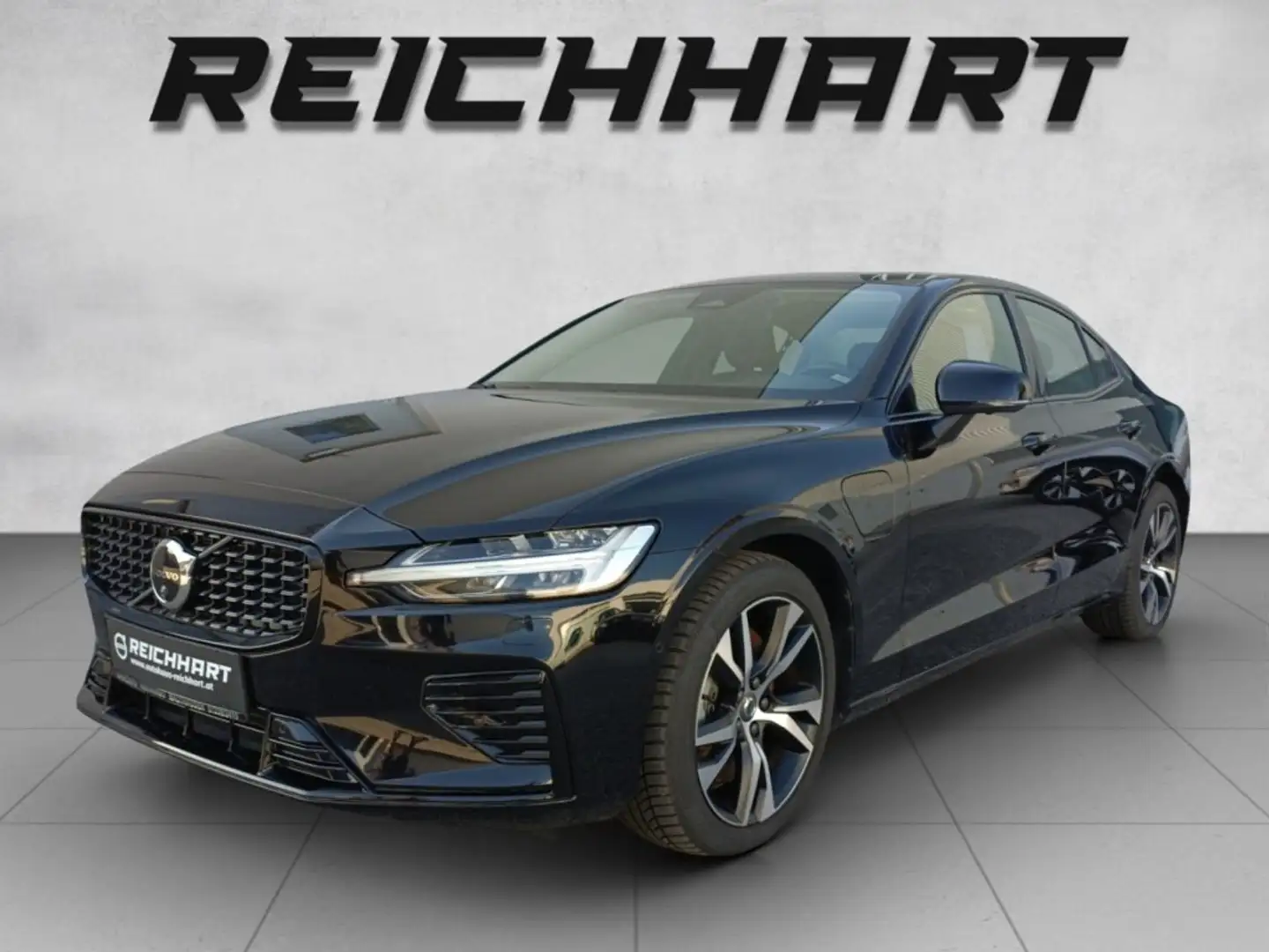 Volvo S60 Recharge Plus, T8 AWD Plug-in Hybrid, Elektrisch/Benzin, Dar Чёрный - 1