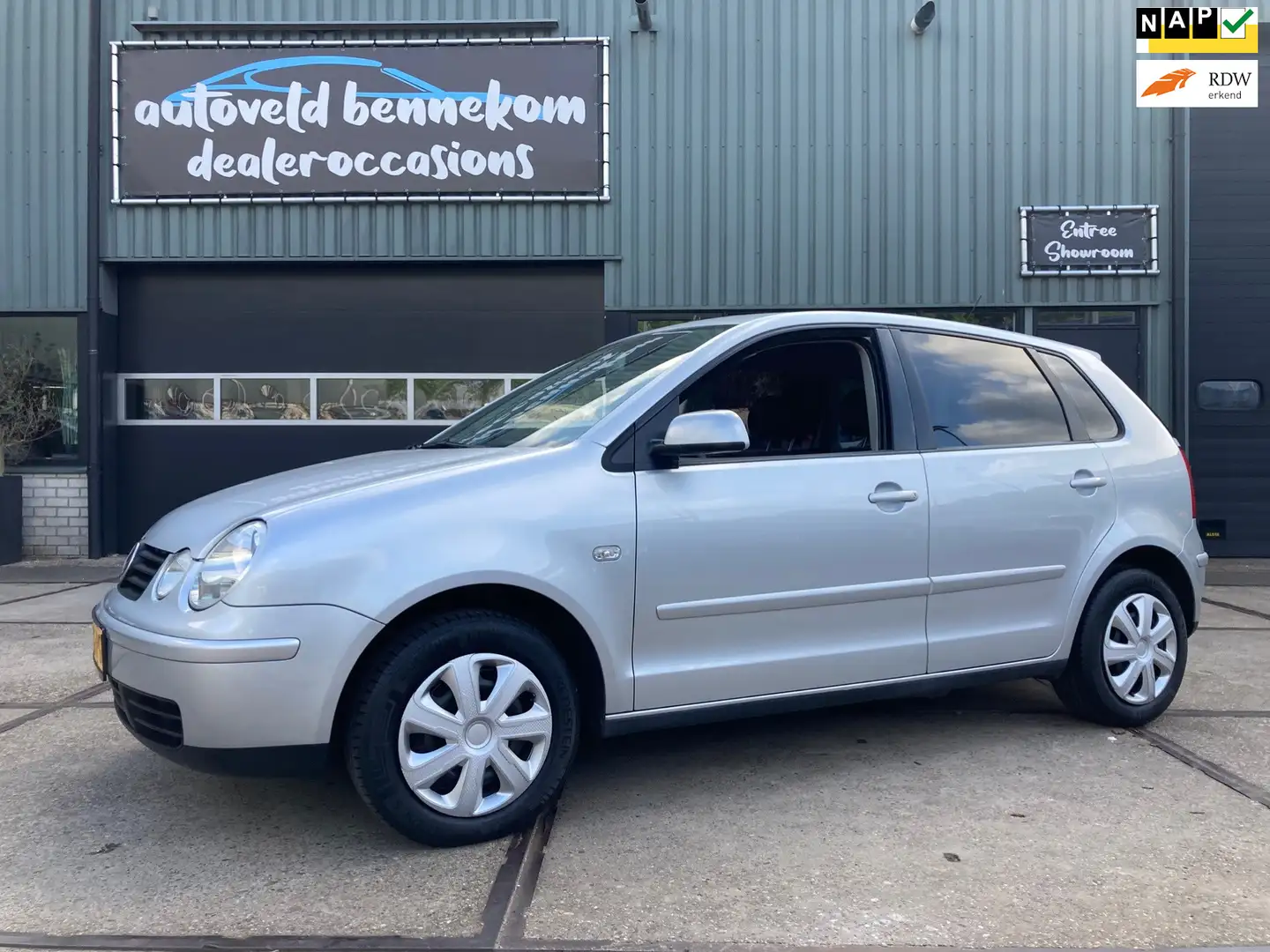 Volkswagen Polo 1.4-16V Turijn 113000 KM NIEUWSTAAT Gris - 1