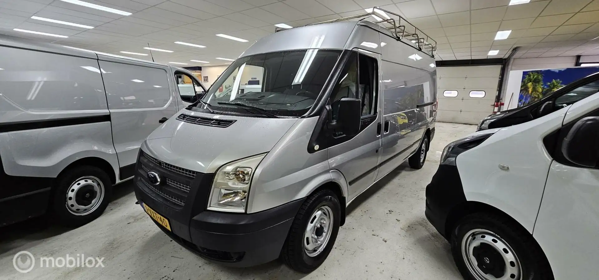 Ford Transit 330L 2.2 TDCI HD 6bak imperiaal Silber - 1